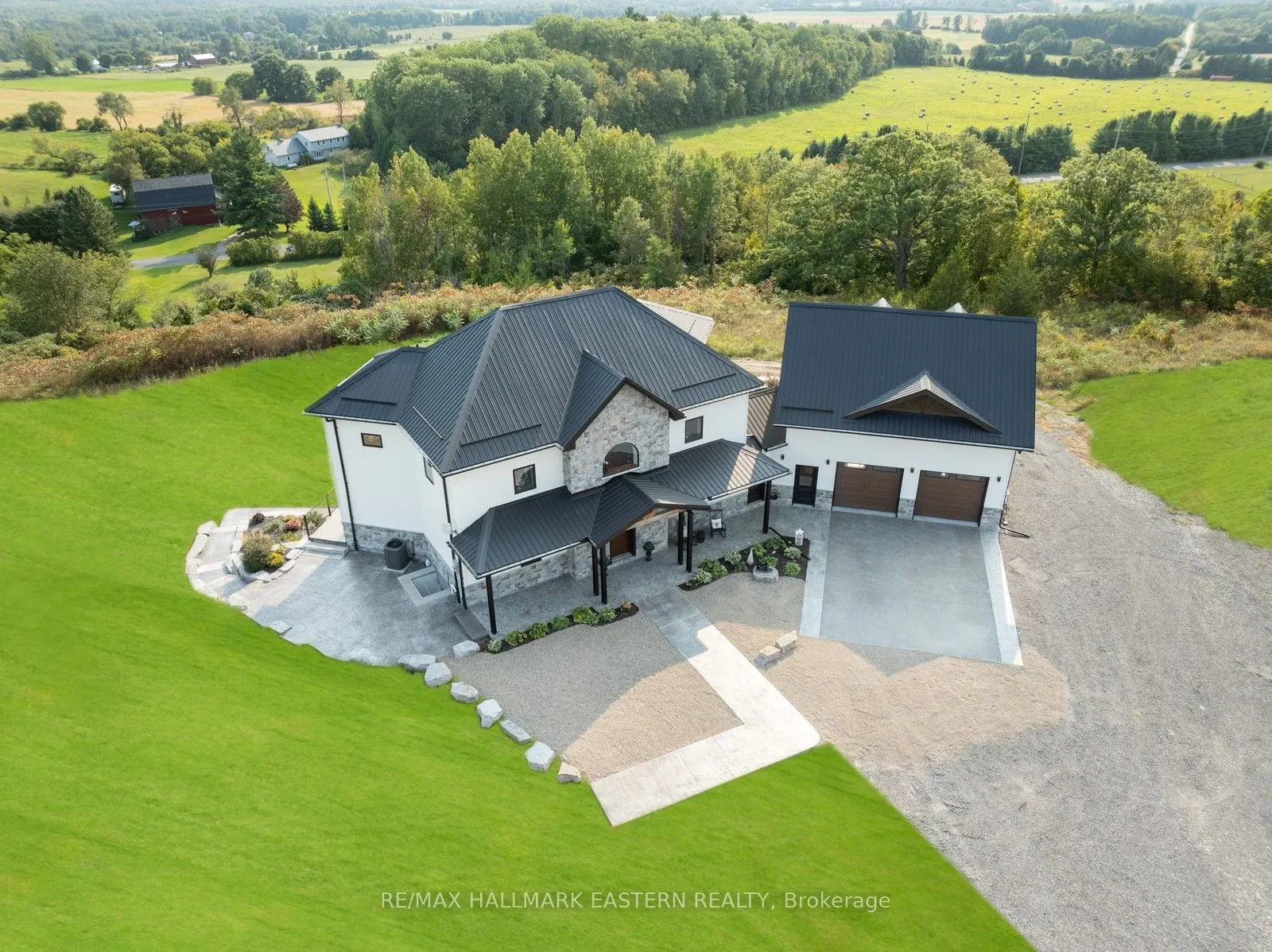14 Ferguson Hill Road