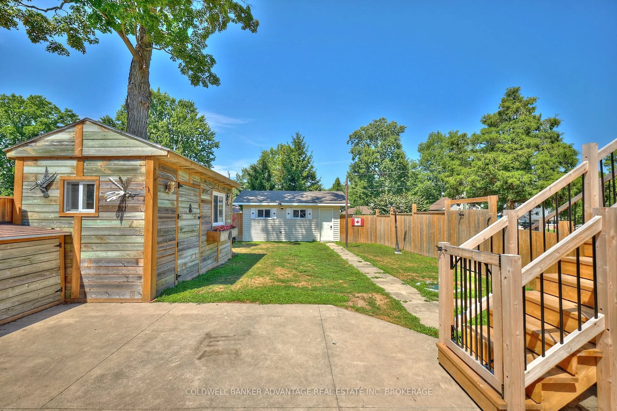 10572 Lakeshore Road