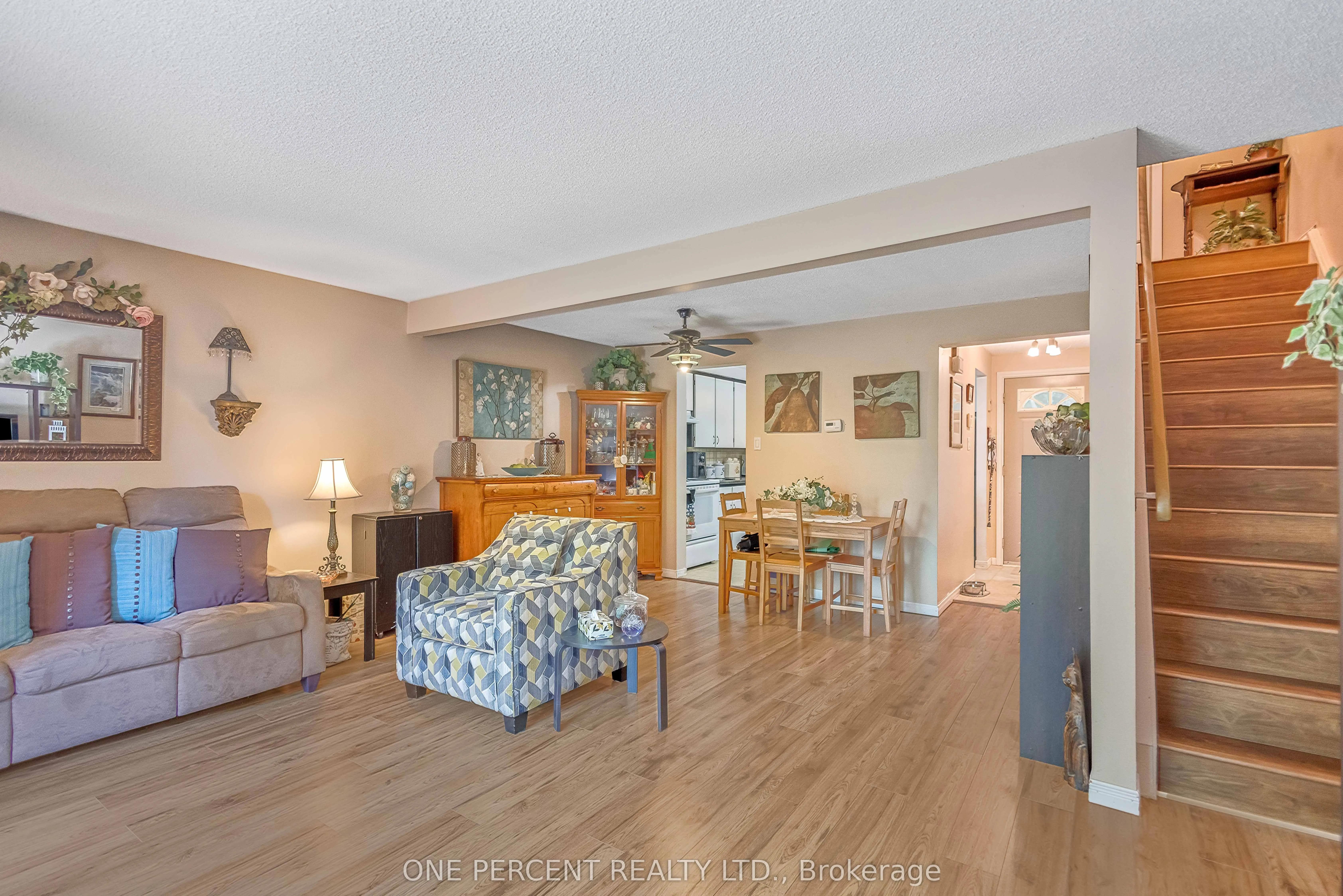 215 Glamis Road, #40