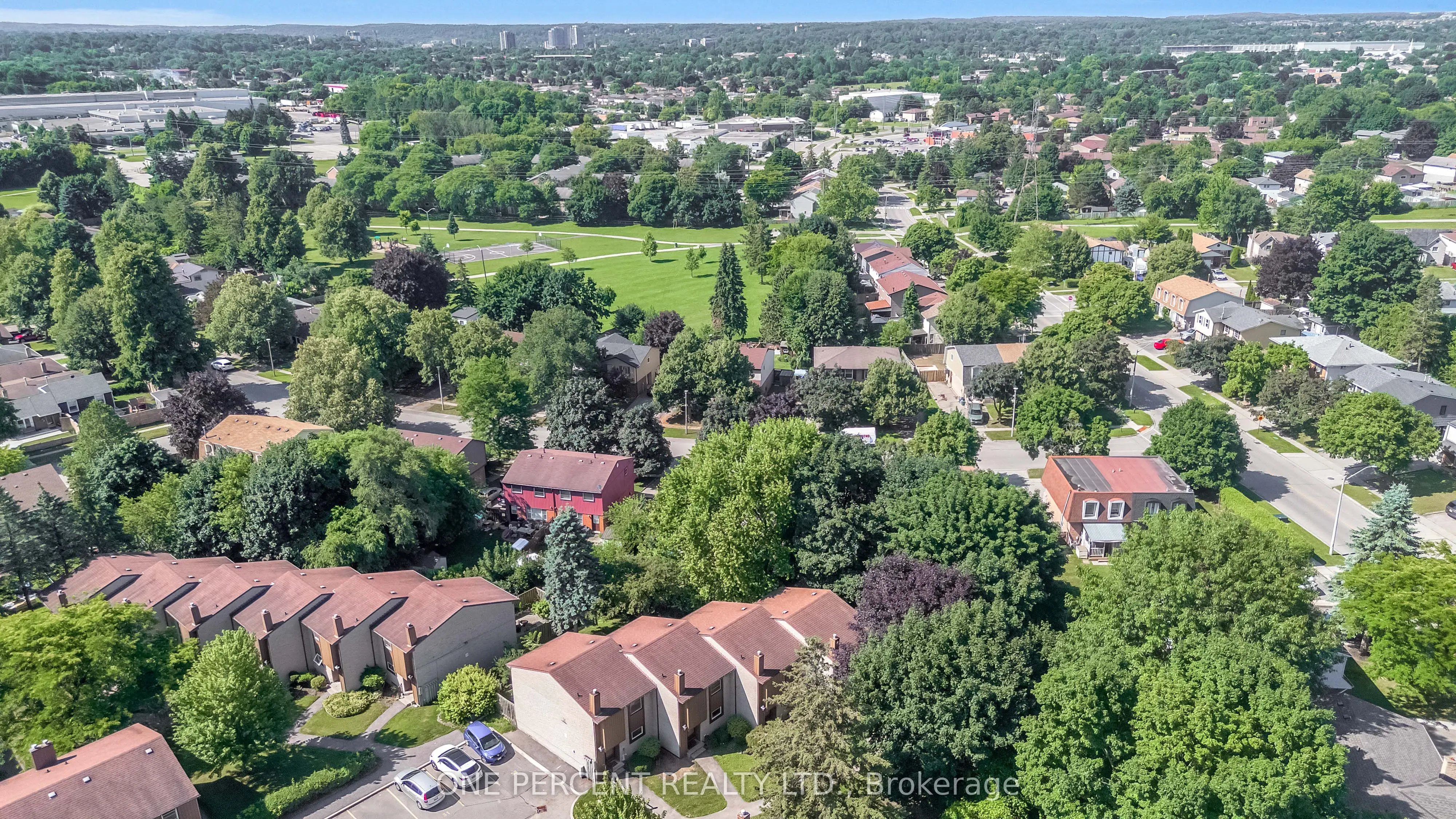 215 Glamis Road, #40