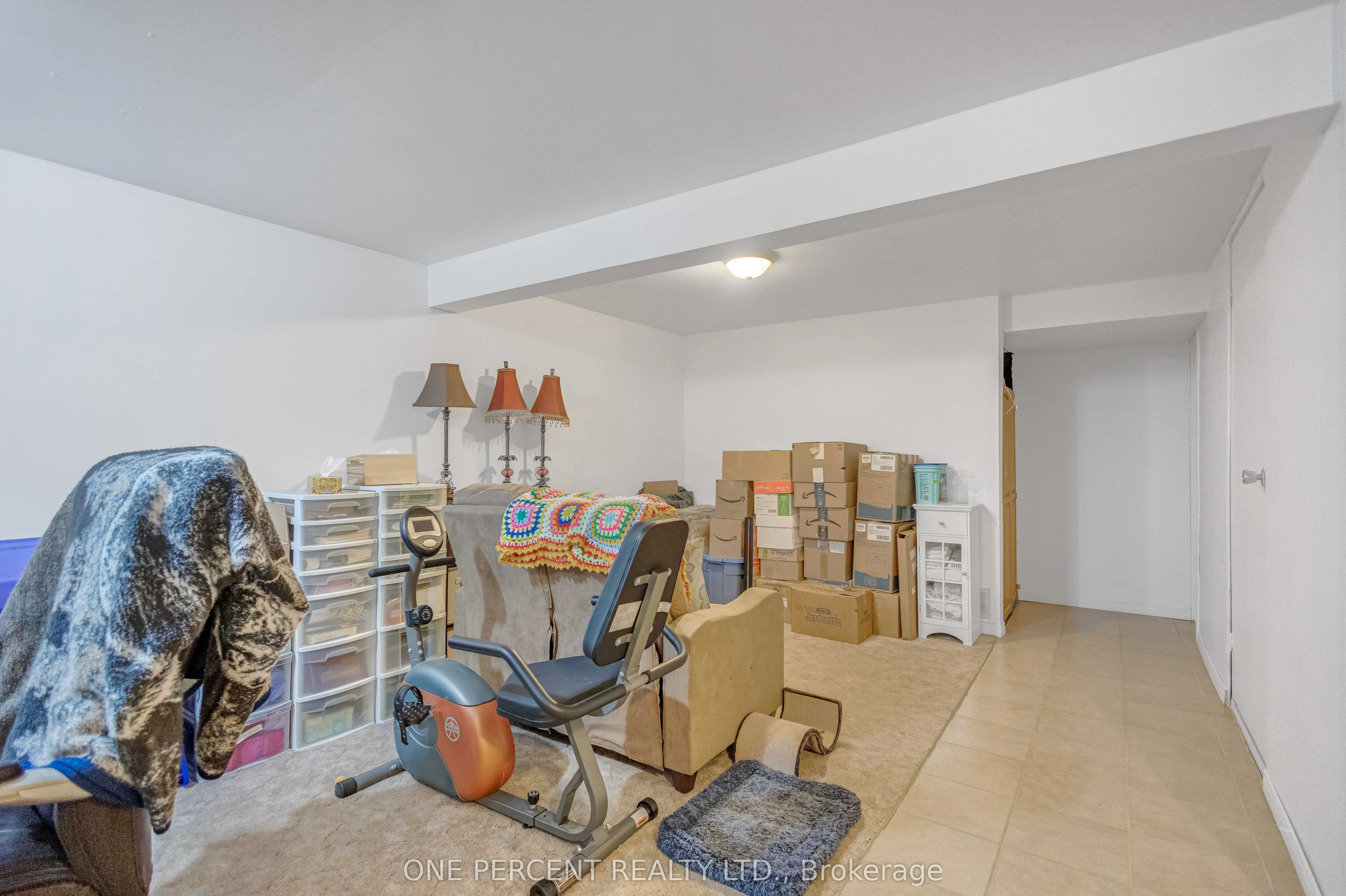 215 Glamis Road, #40