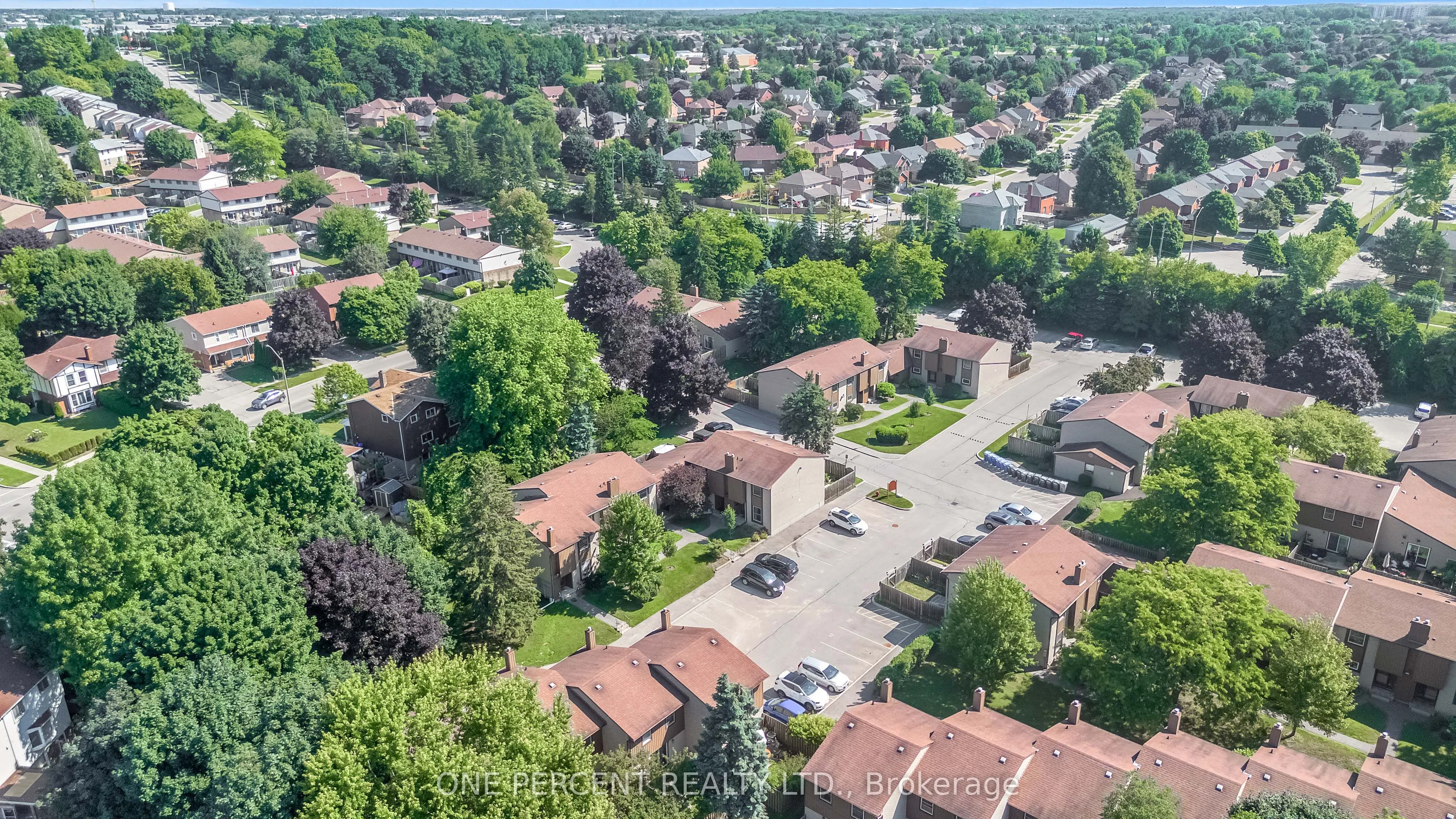 215 Glamis Road, #40