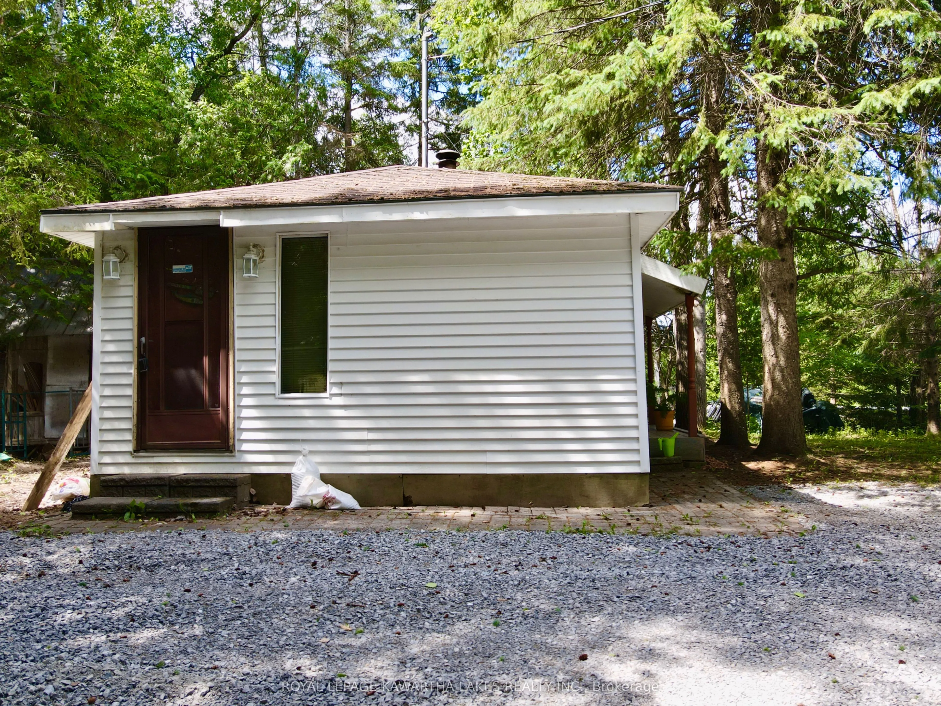 81 McGuire Beach Road