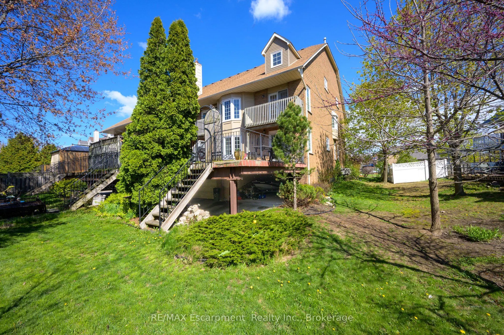 22 Waterford Crescent