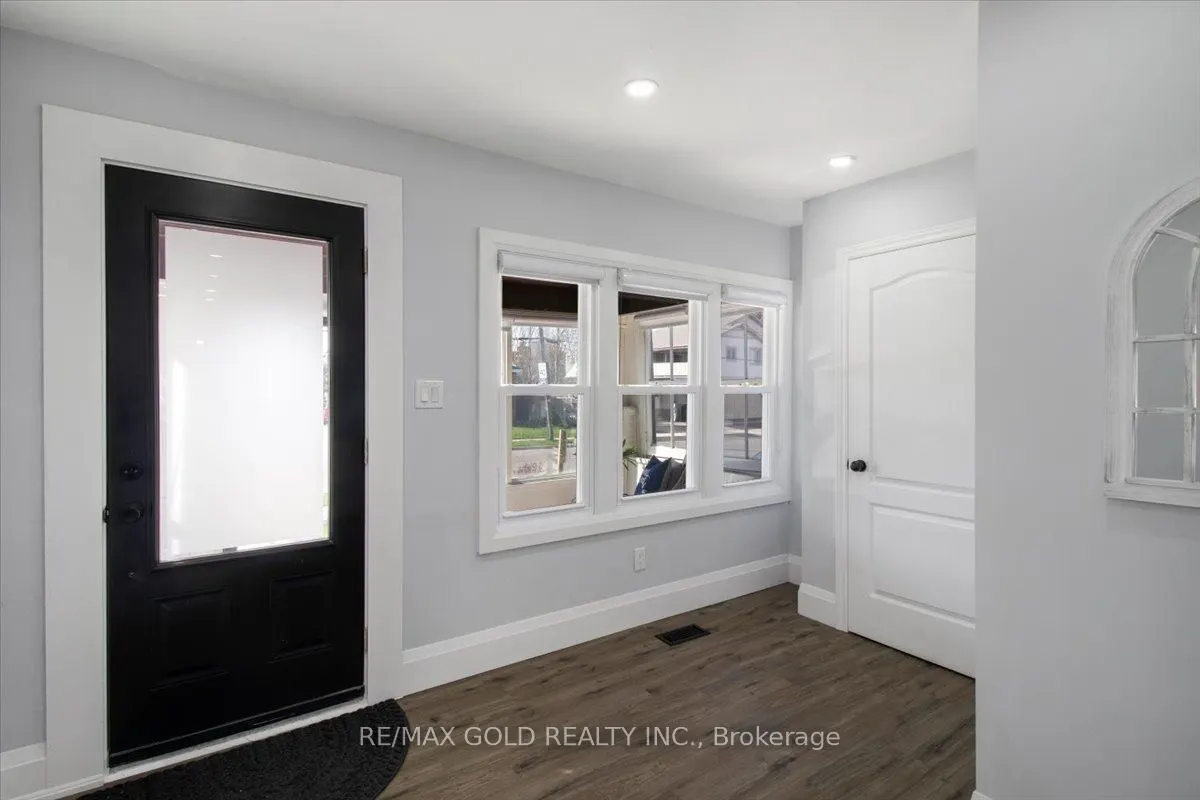 3 Wardrope Avenue