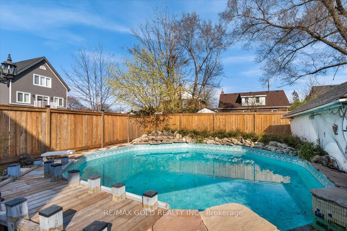 3 Wardrope Avenue