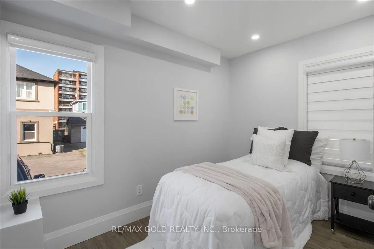 3 Wardrope Avenue