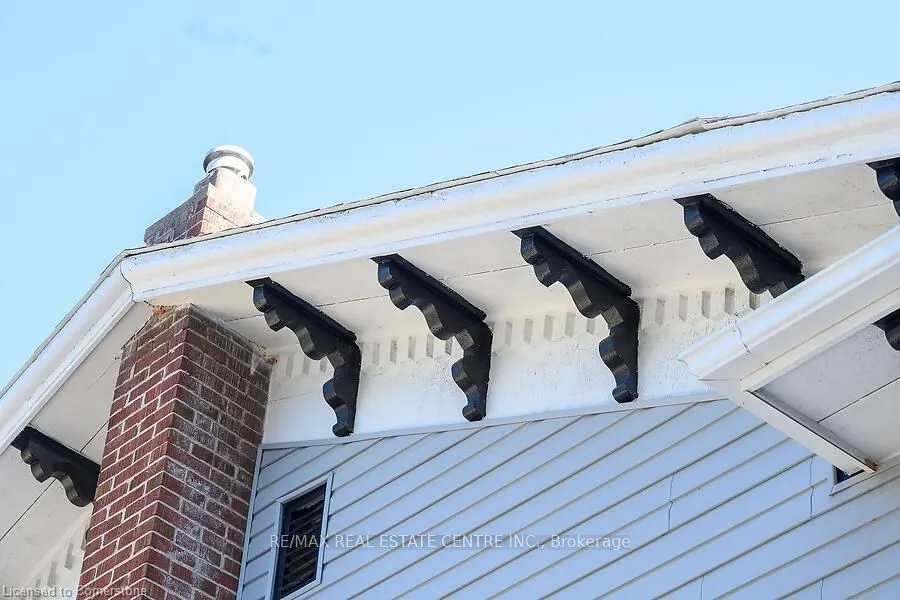 23 Mountain Street