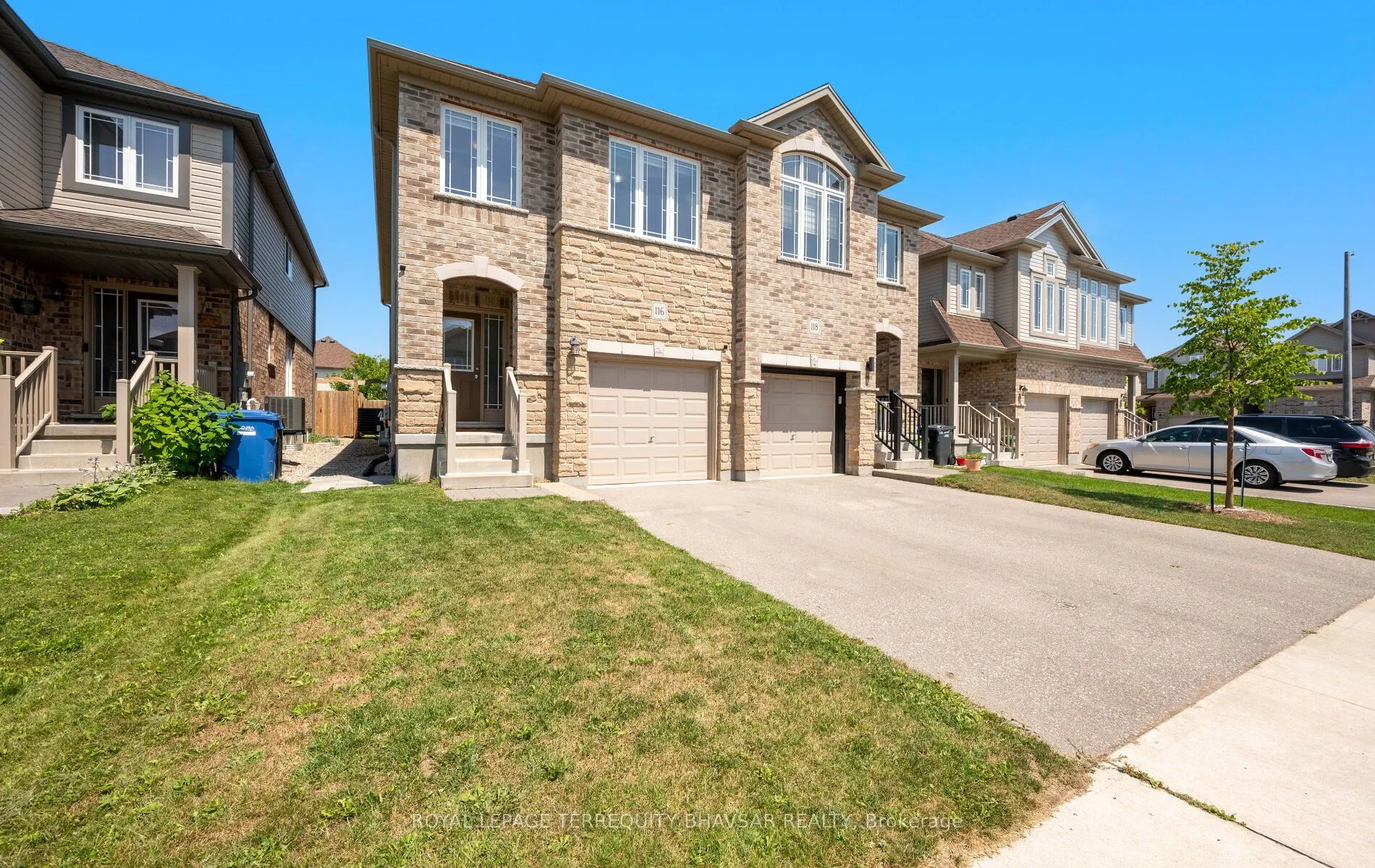 116 John Brabson Crescent