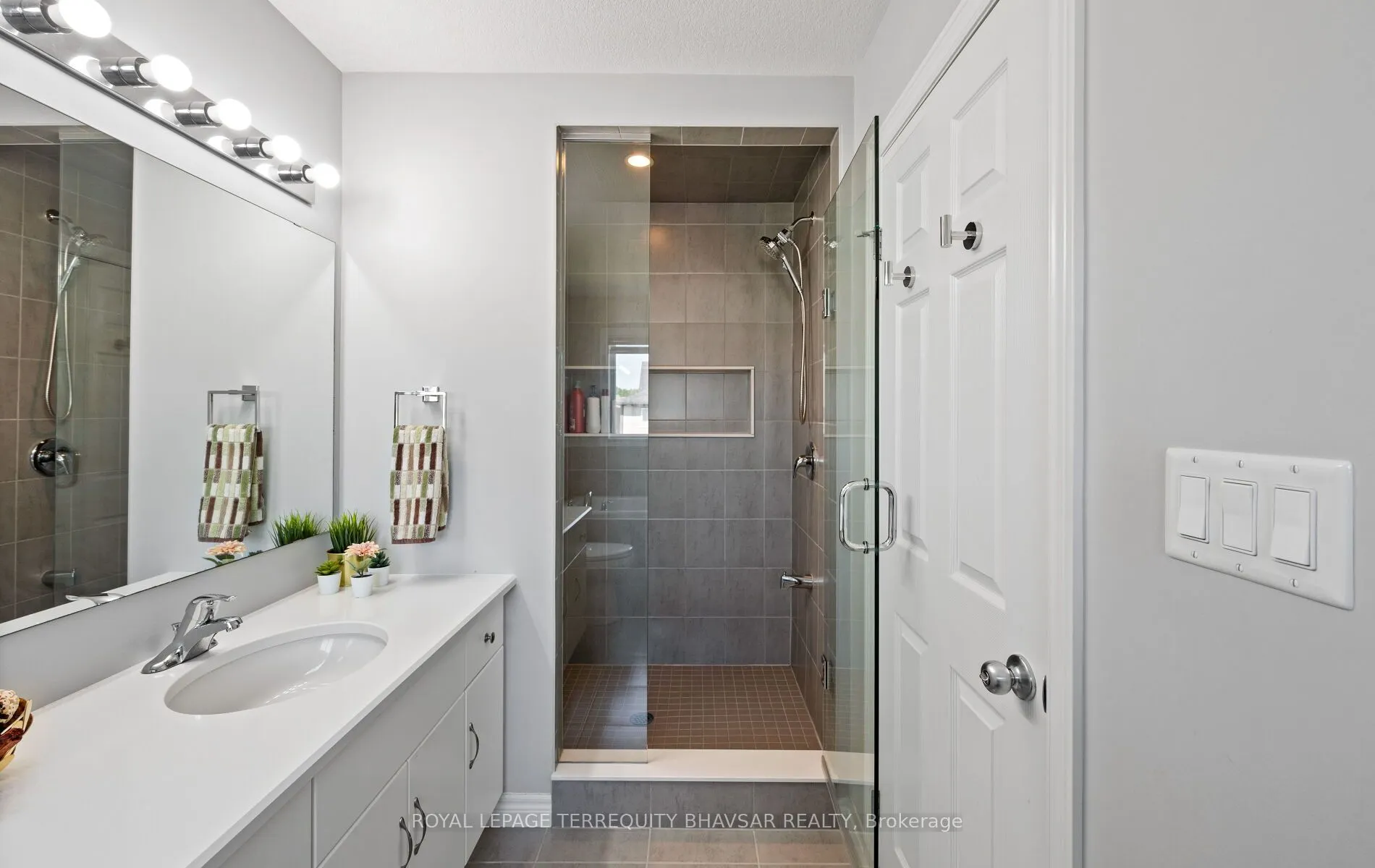 116 John Brabson Crescent