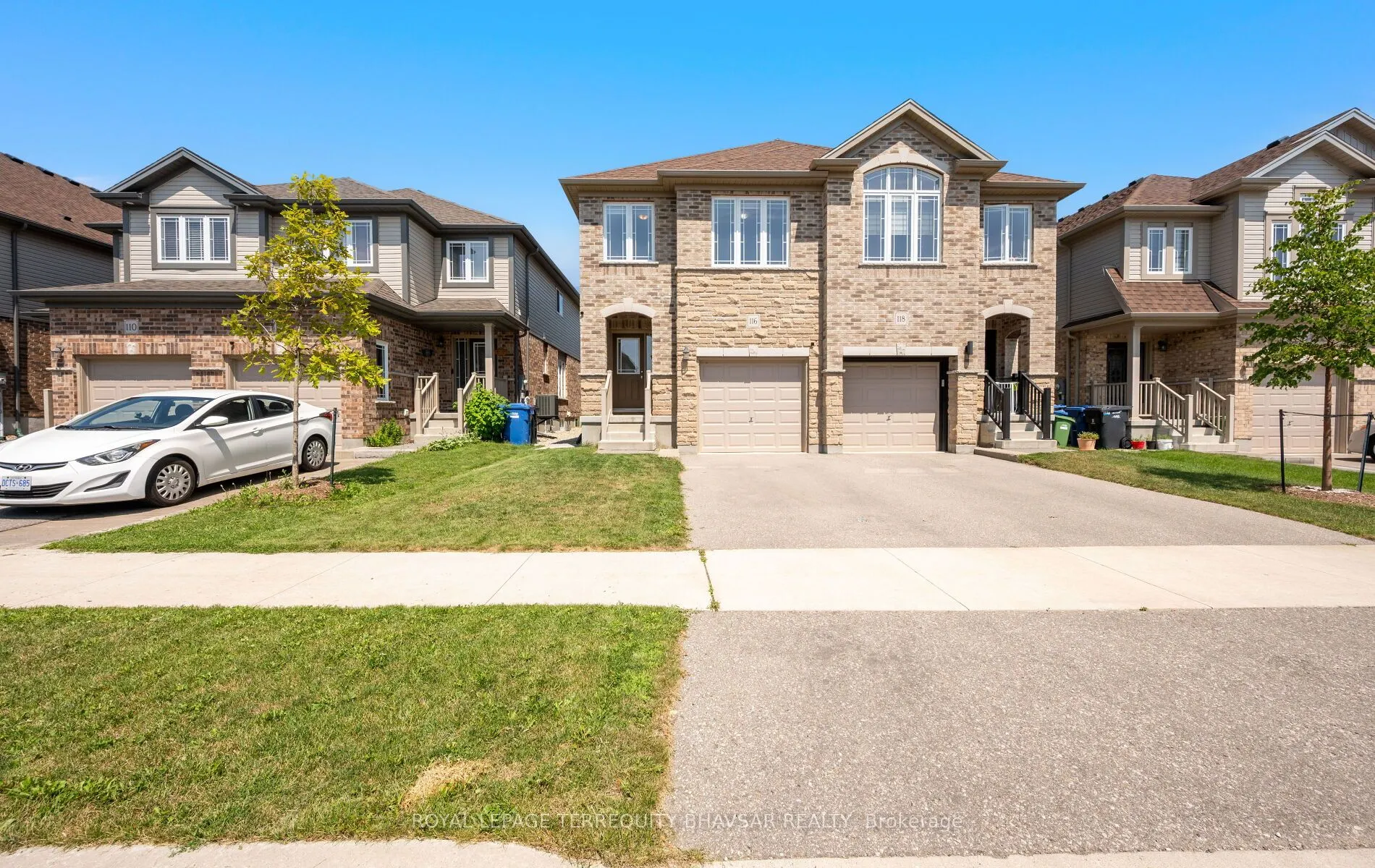 116 John Brabson Crescent