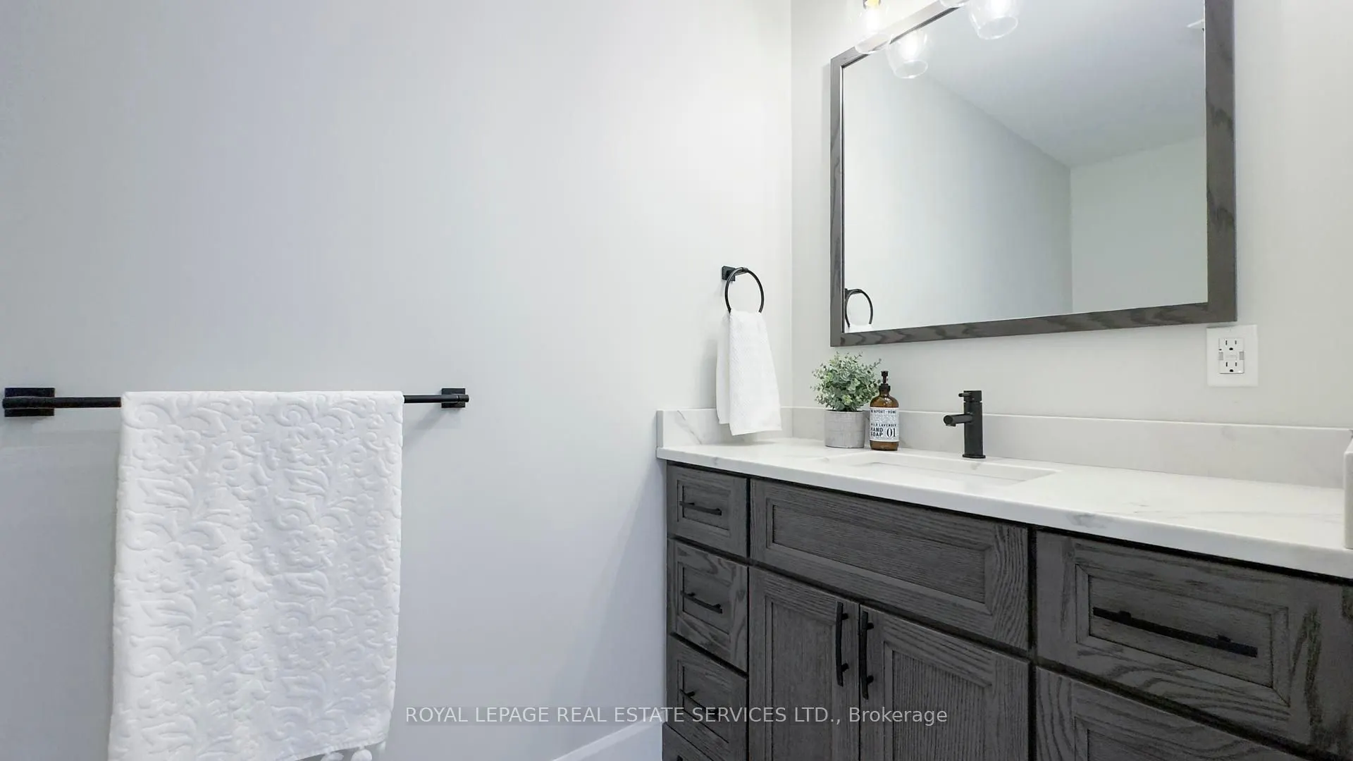 139 Shearwater Trail
