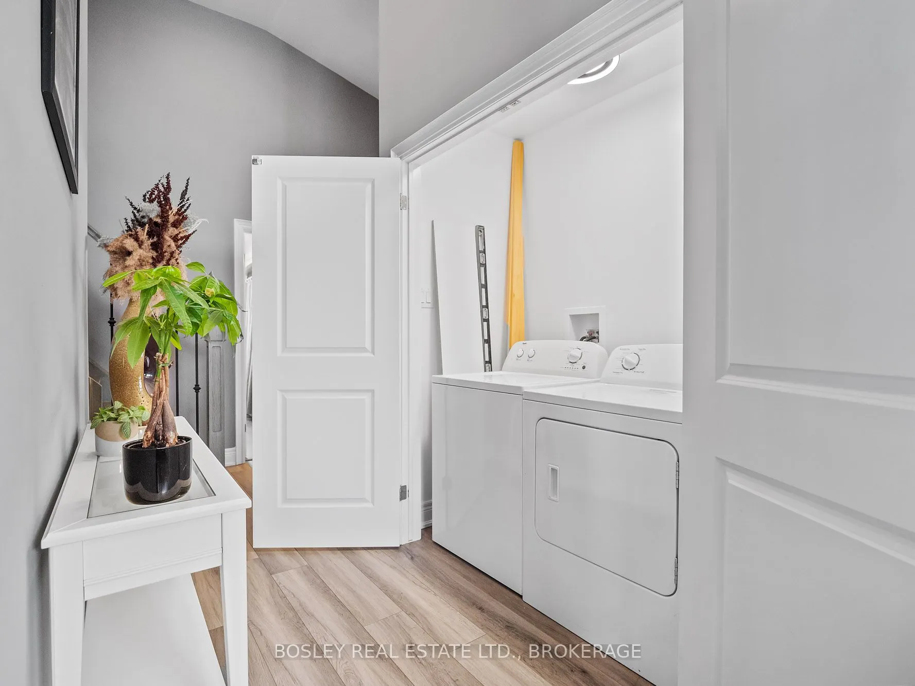 2756 Arrowsmith Court