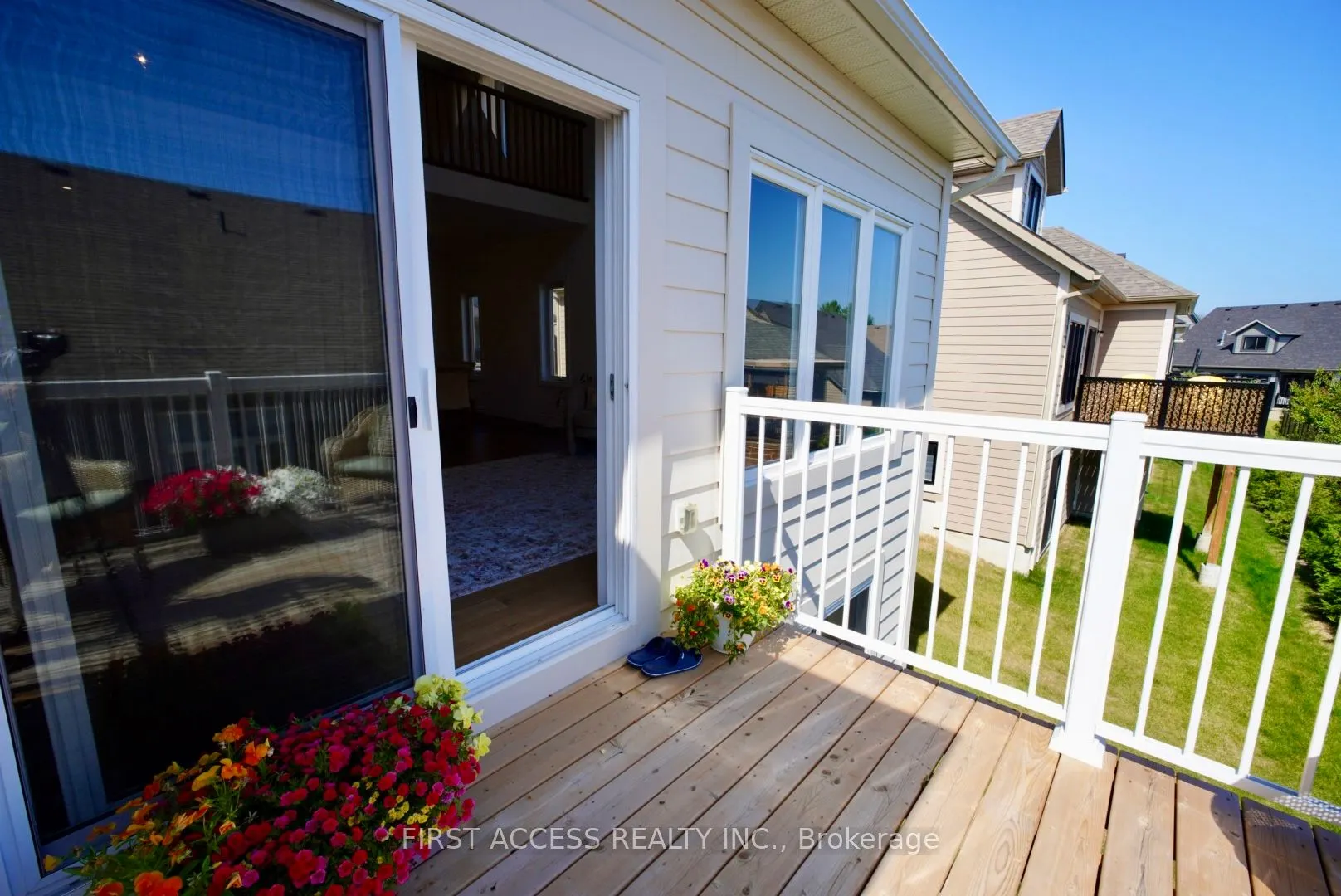 119 SCHOONERS Lane