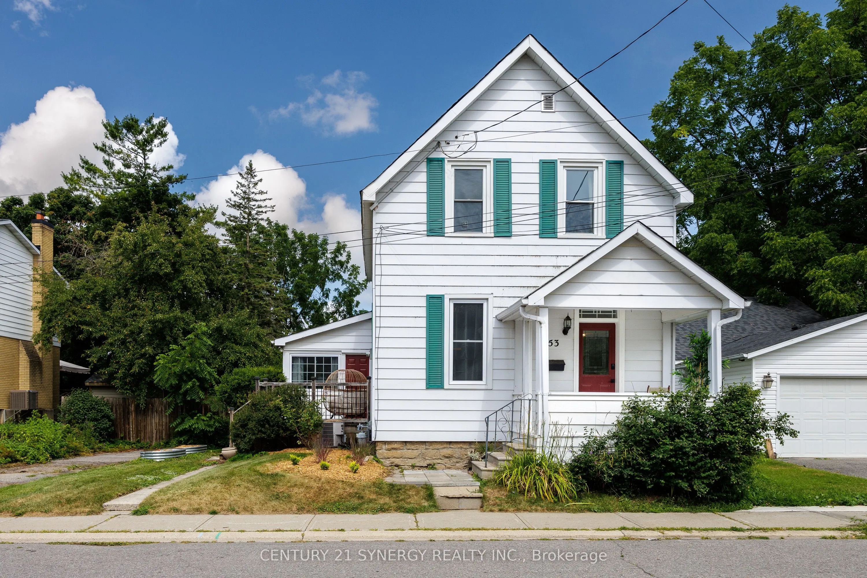 153 Charlotte Street