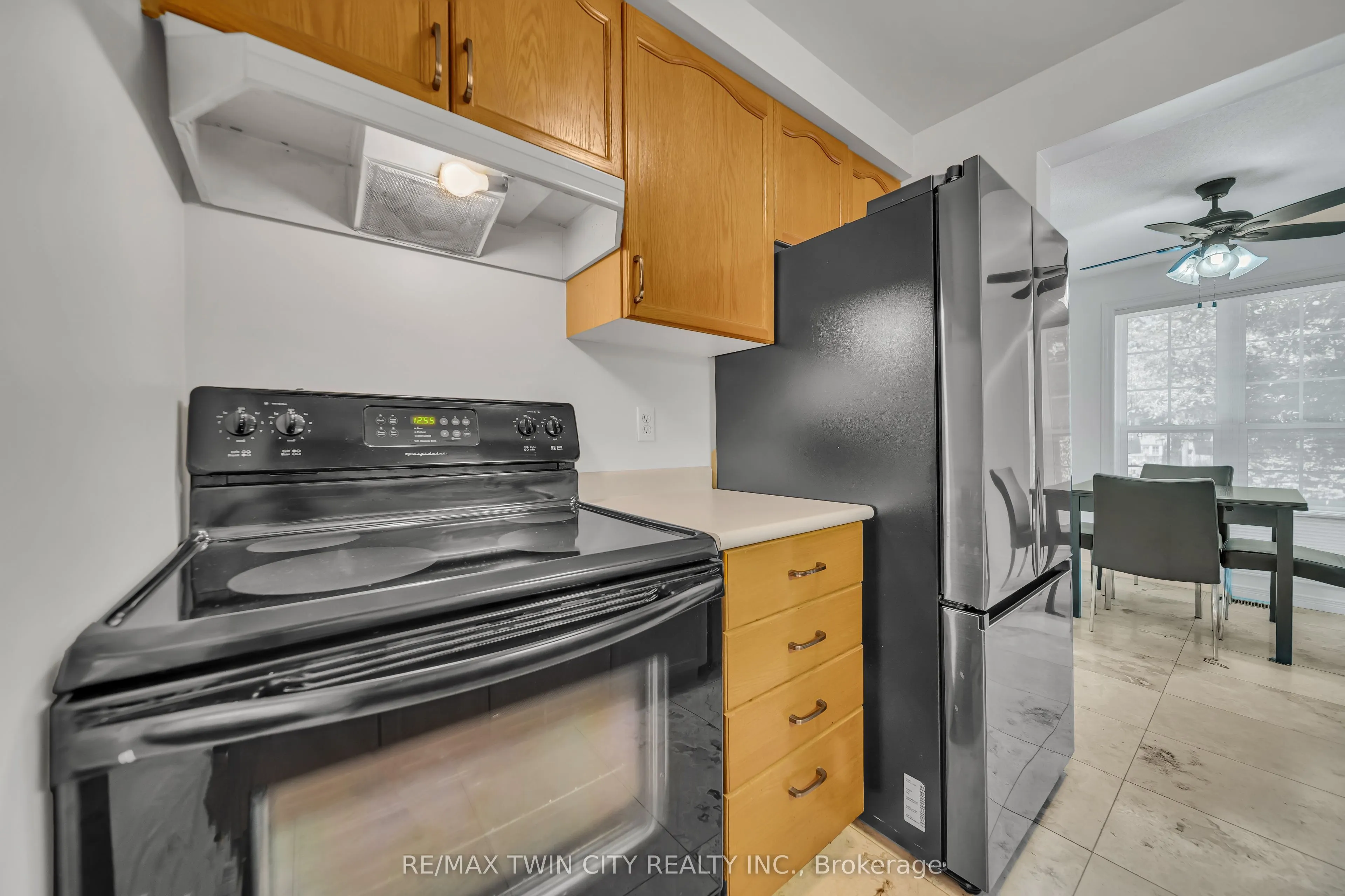 465 Woolwich Street N, #40