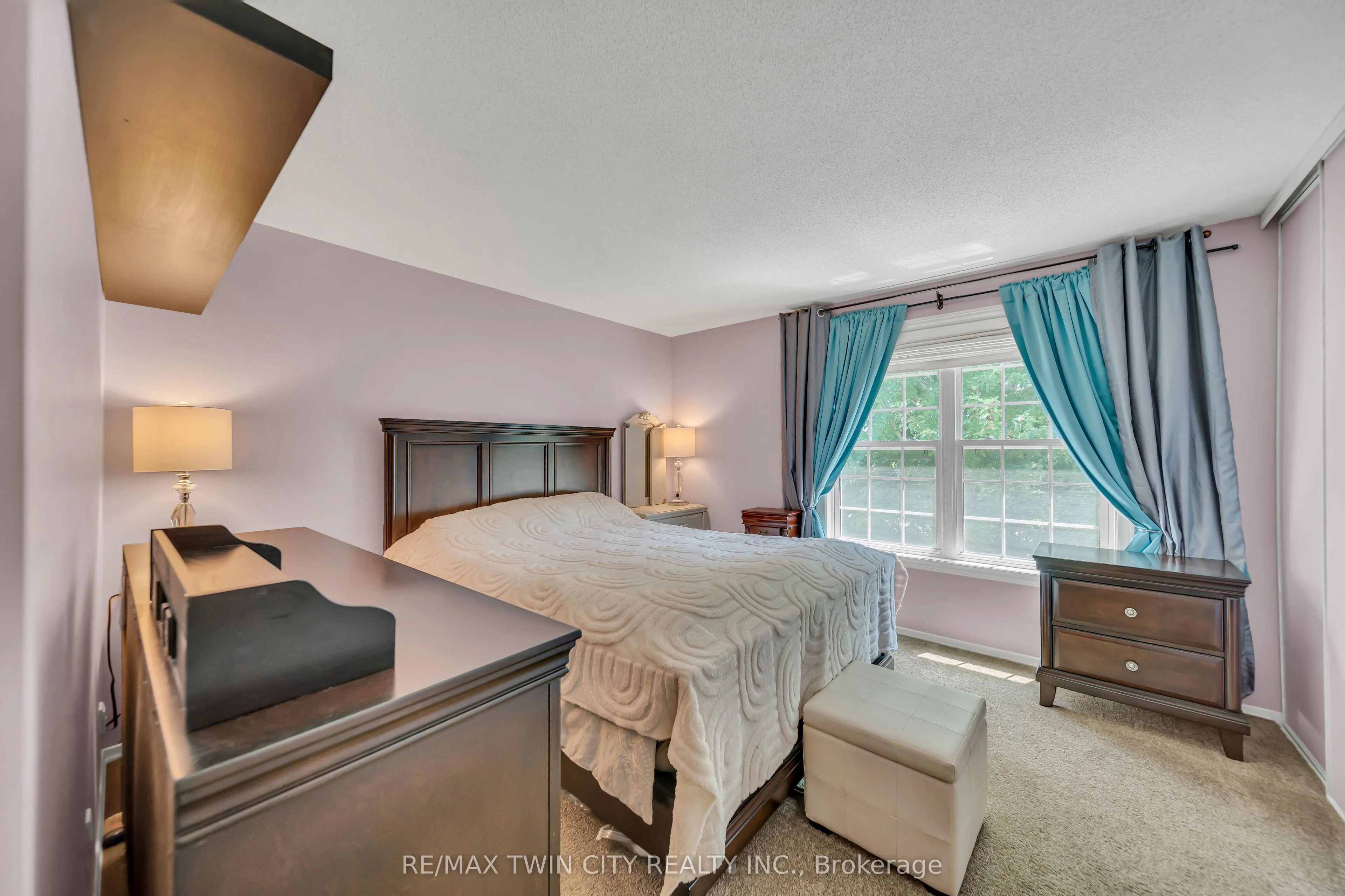 465 Woolwich Street N, #40