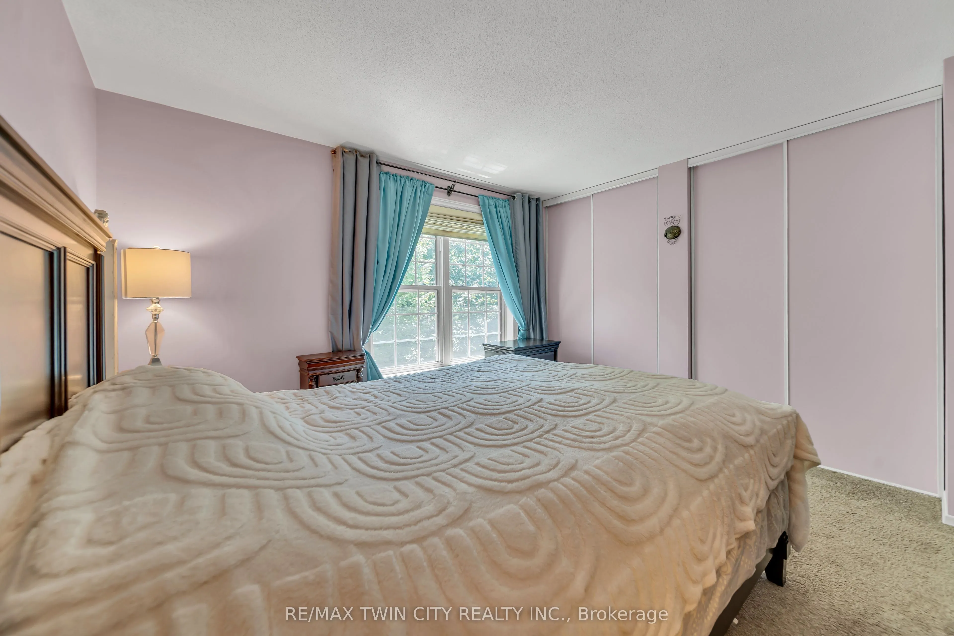 465 Woolwich Street N, #40