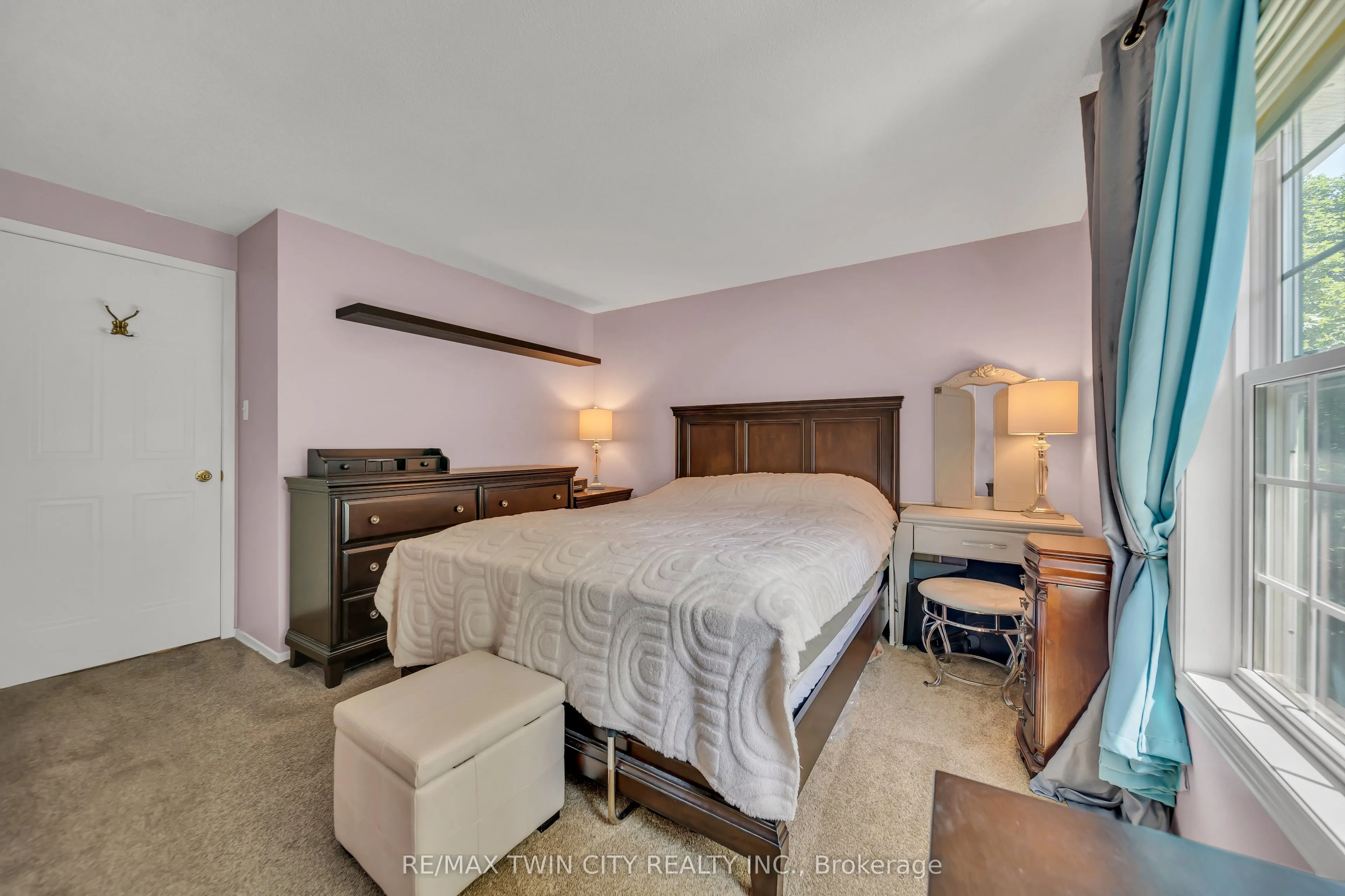 465 Woolwich Street N, #40