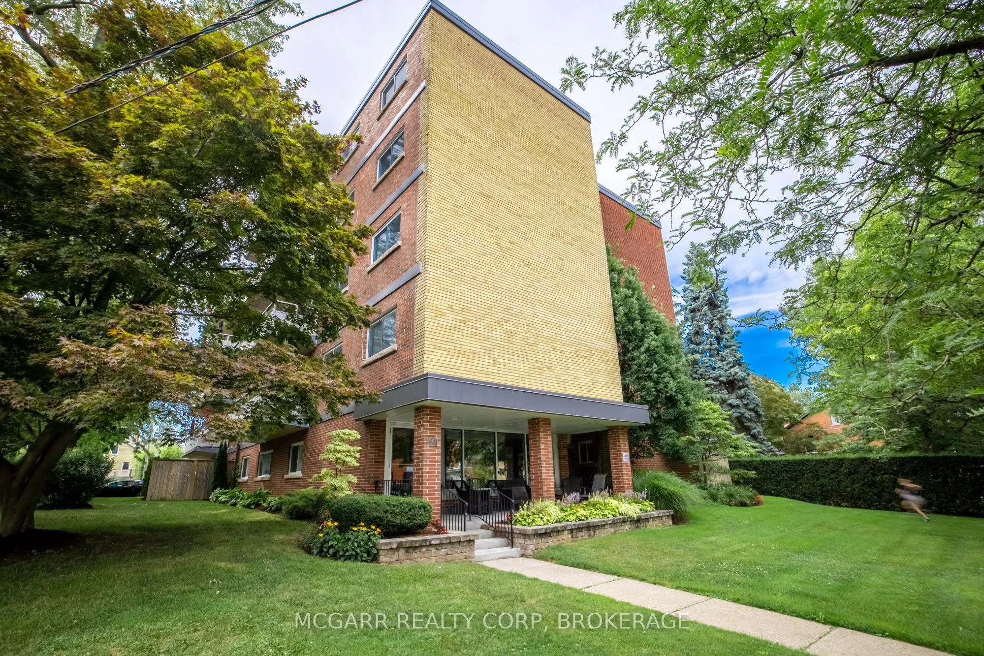 14 Norris Place, #503