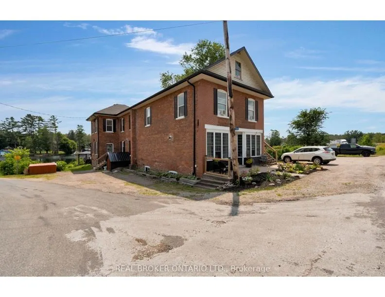 1002 Cowbell Lane