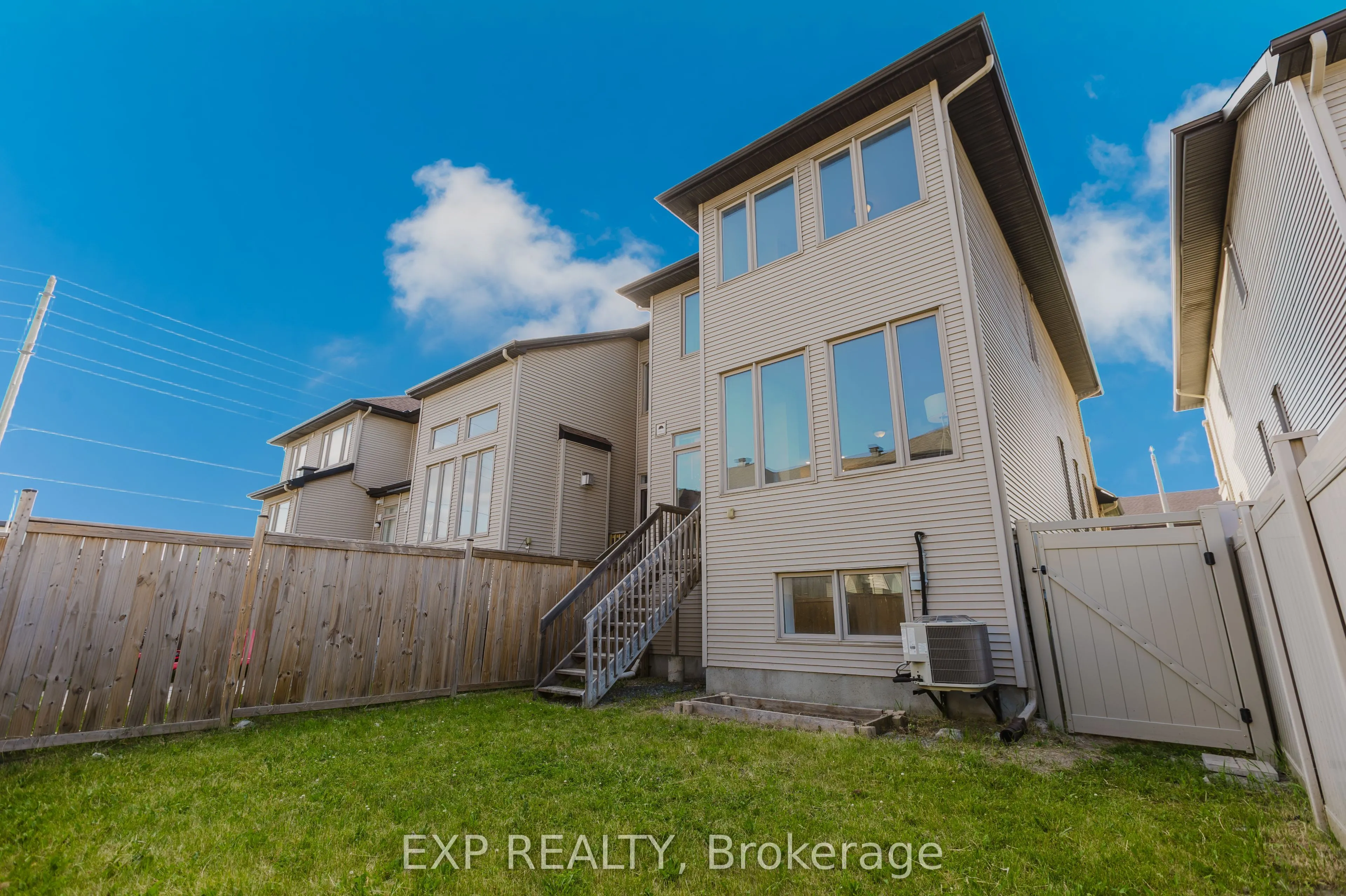 116 Popplewell Crescent