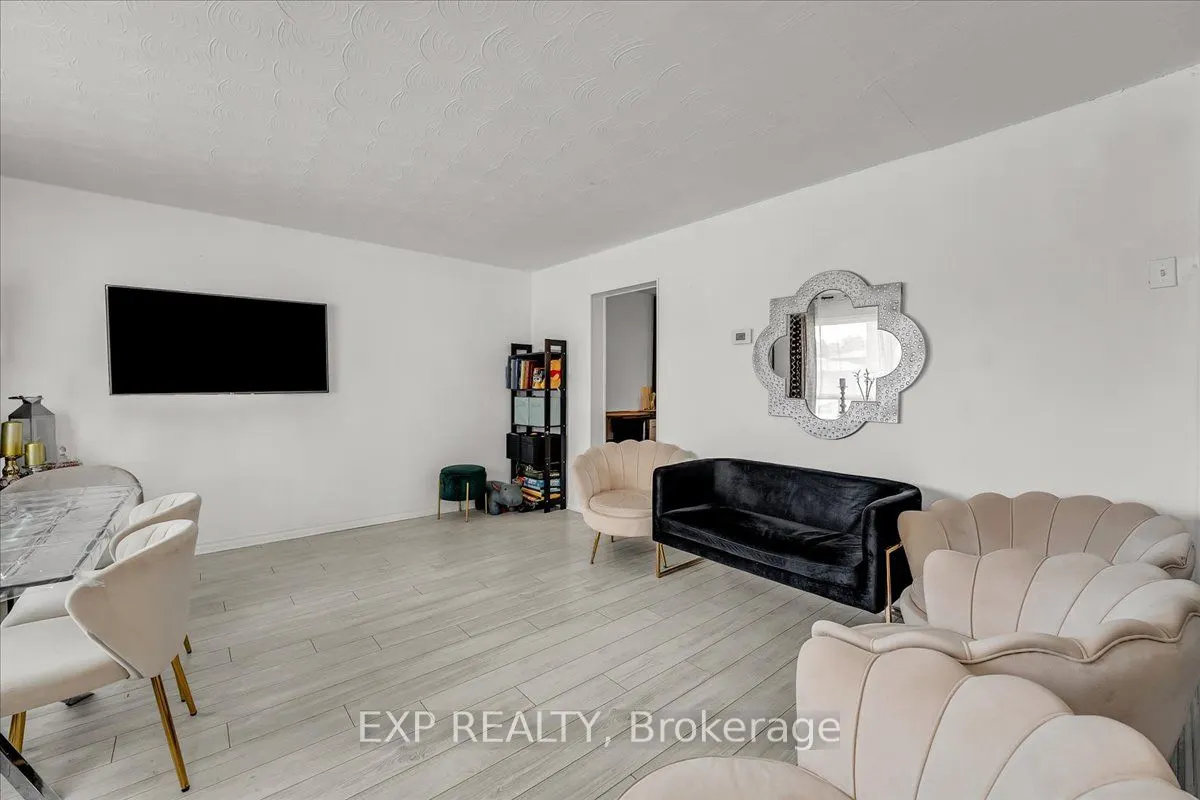 32 Riverdale Drive, #6