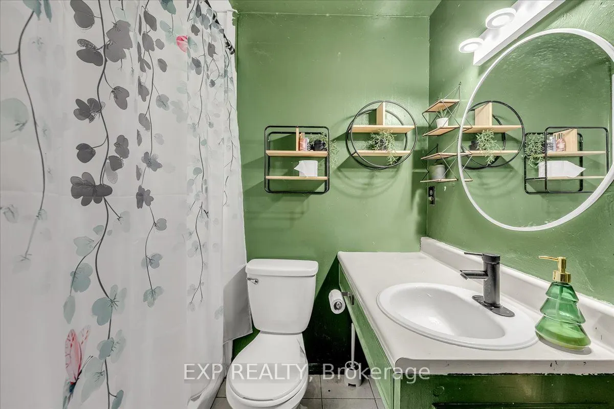32 Riverdale Drive, #6