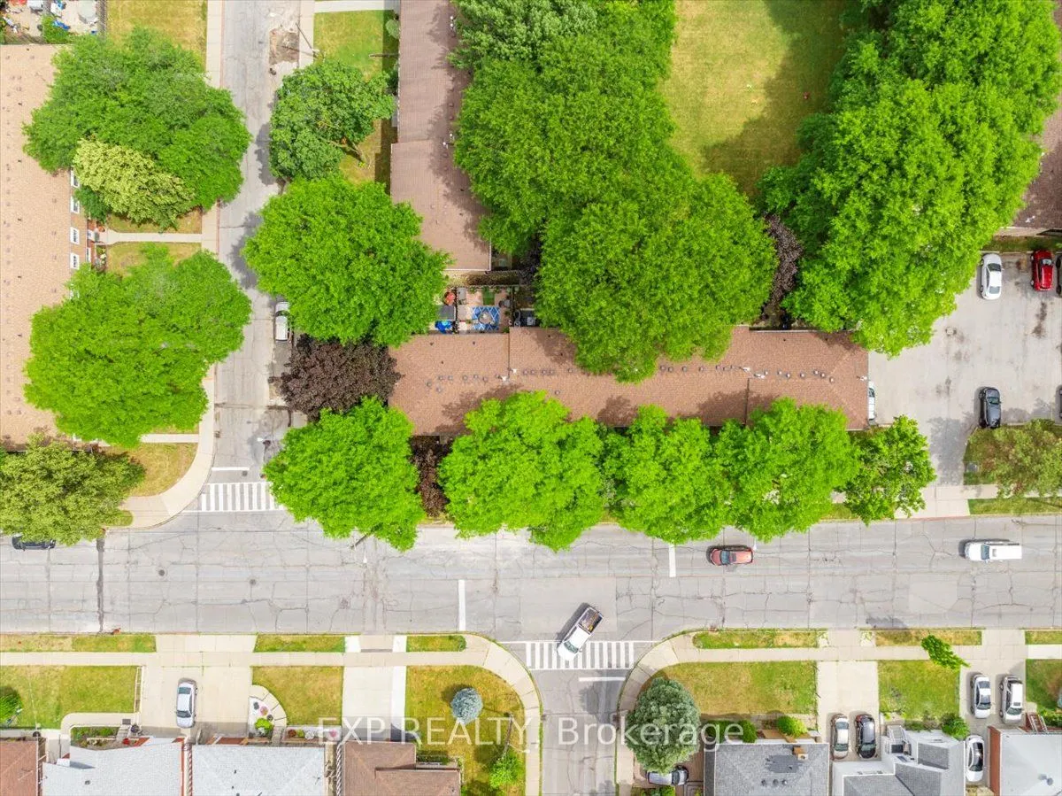 32 Riverdale Drive, #6