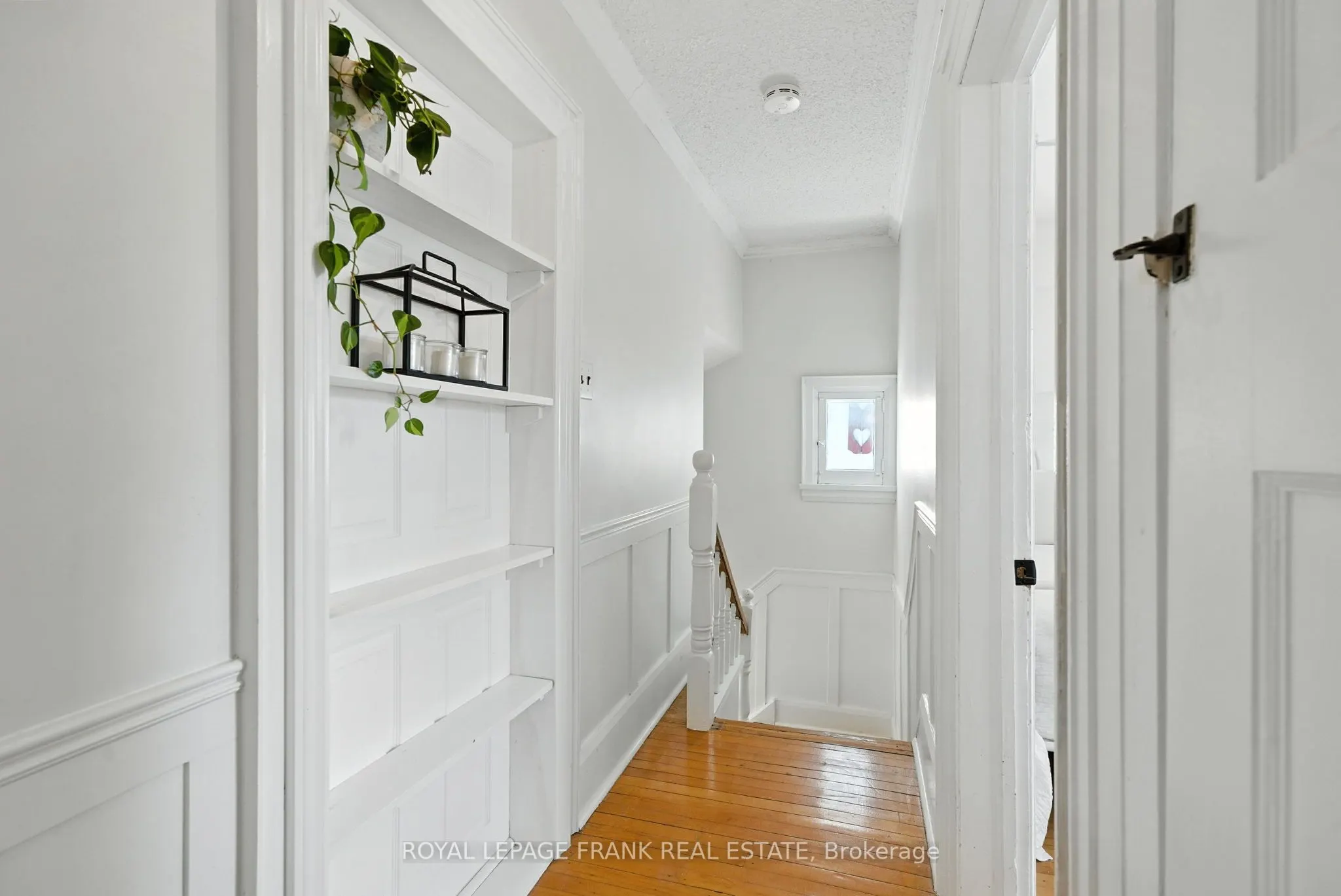 41 Sussex Street N