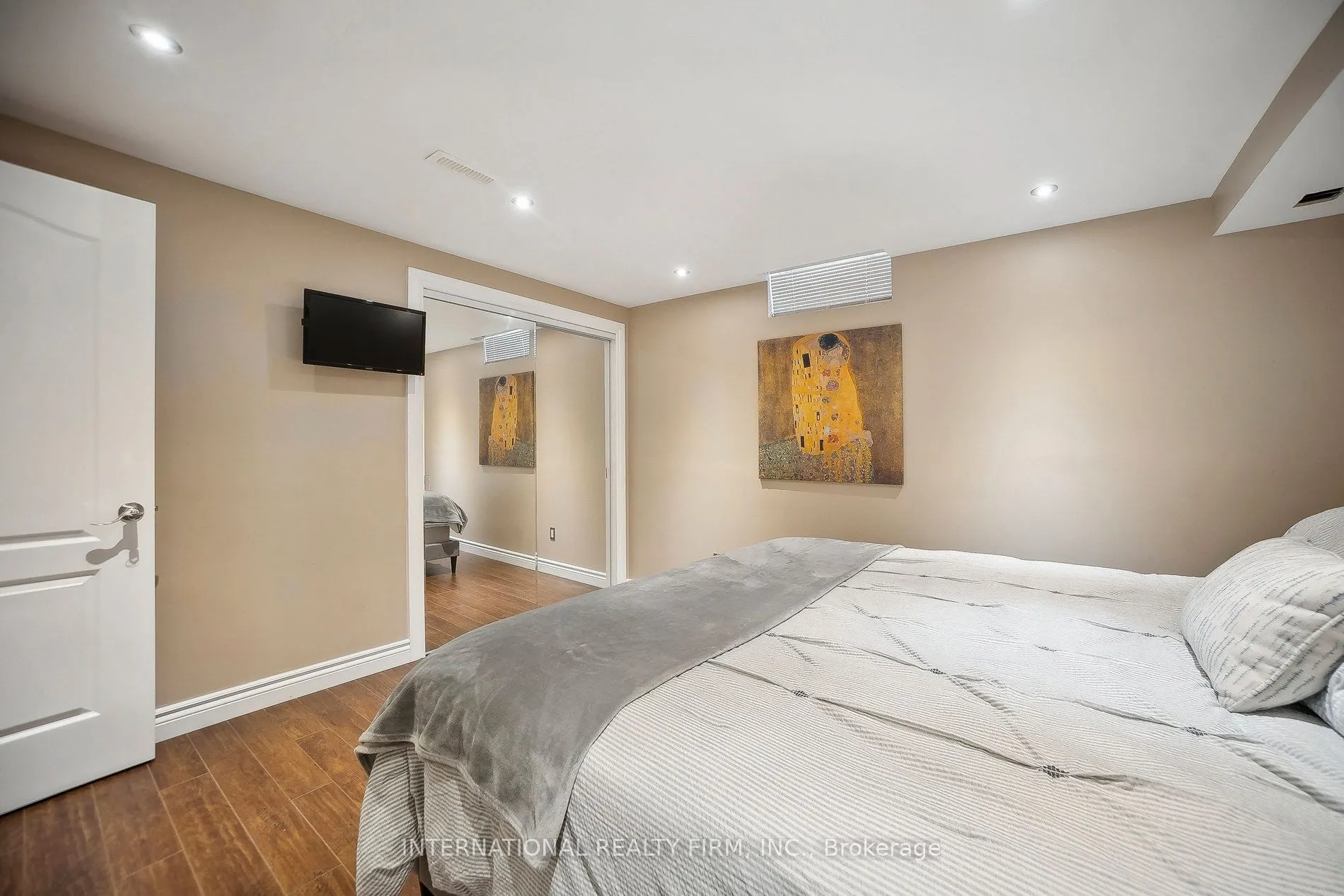 108 Great Oak Trail