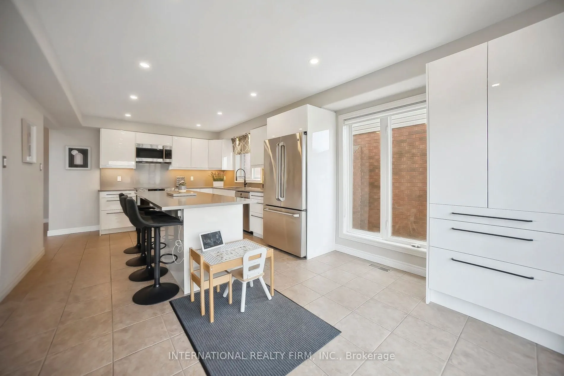108 Great Oak Trail