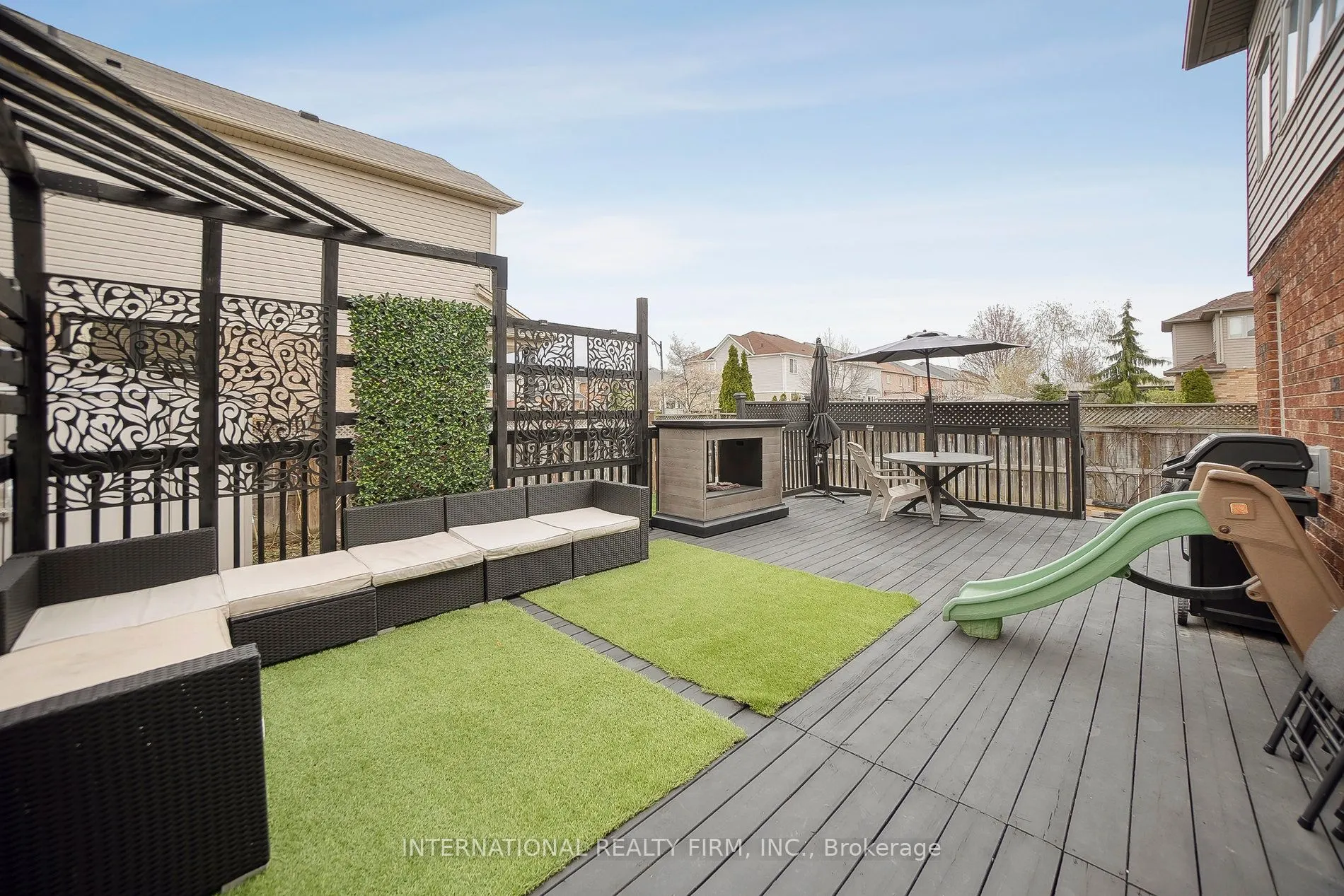 108 Great Oak Trail