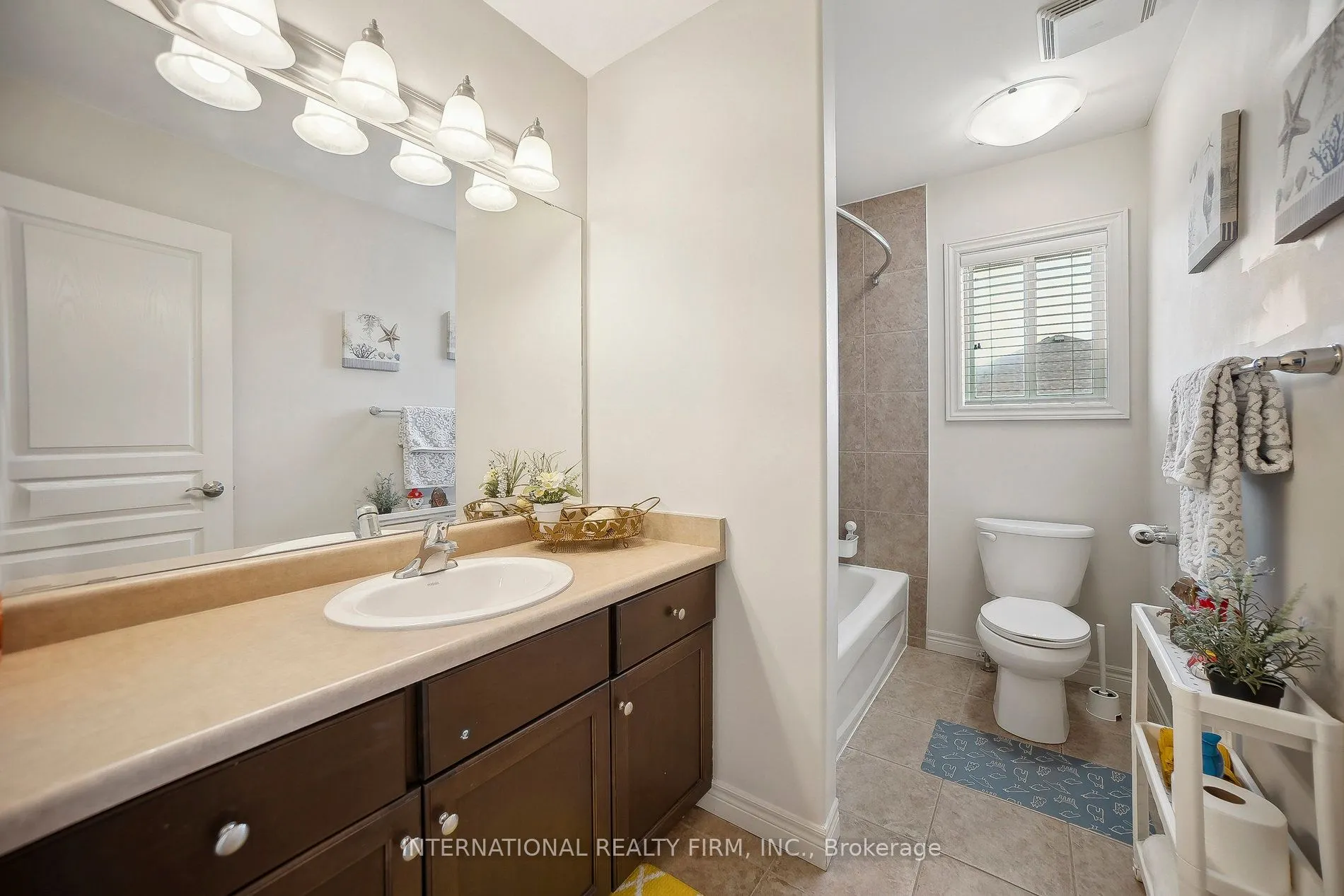 108 Great Oak Trail