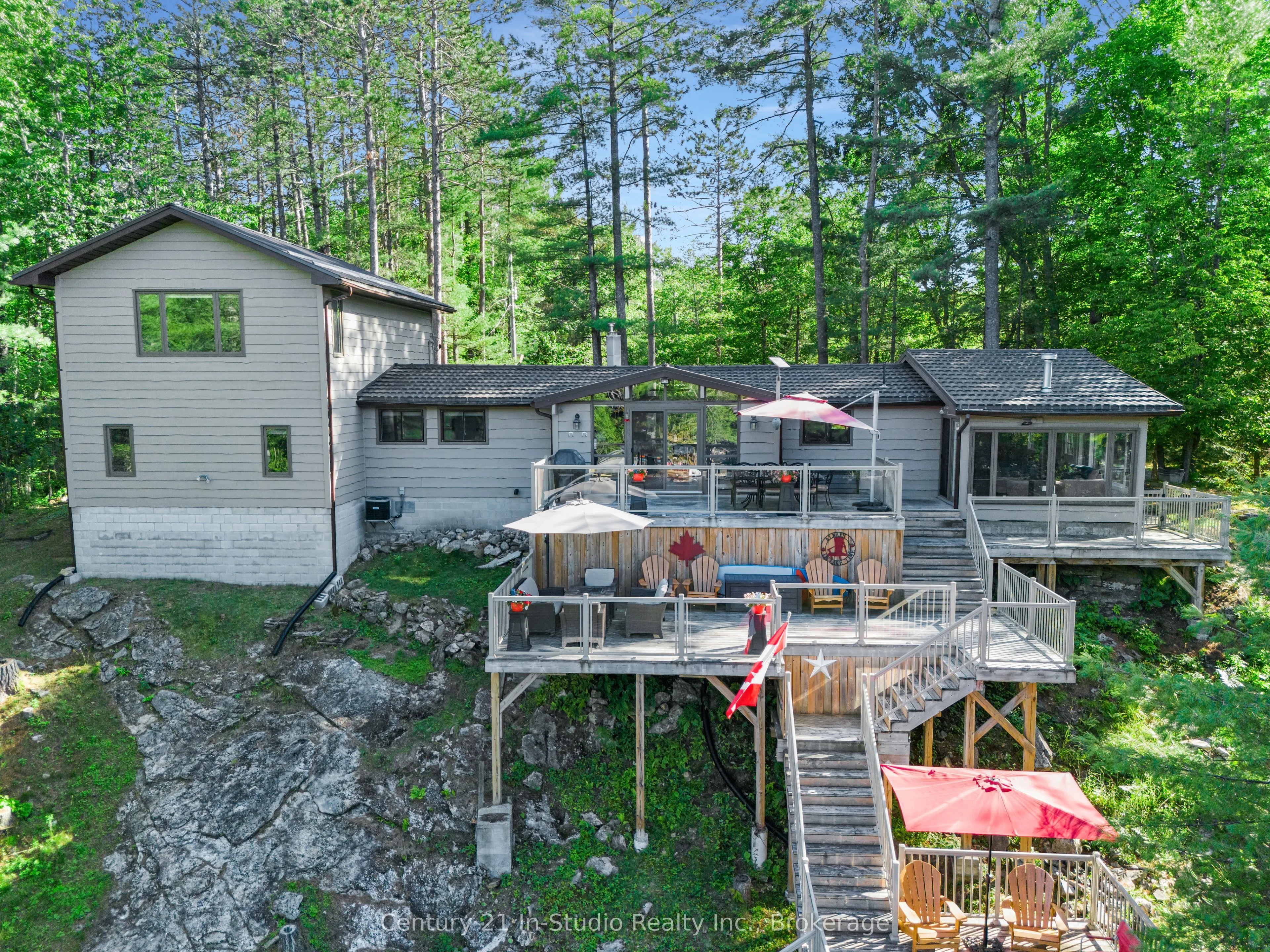 551 Peninsula Road