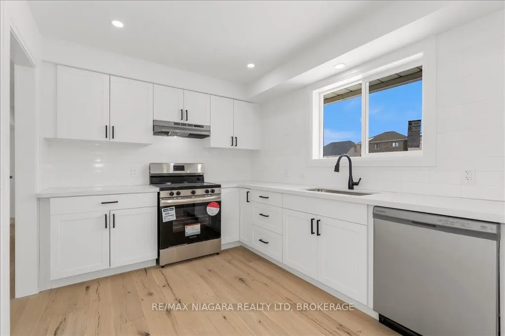 97 King St Street E