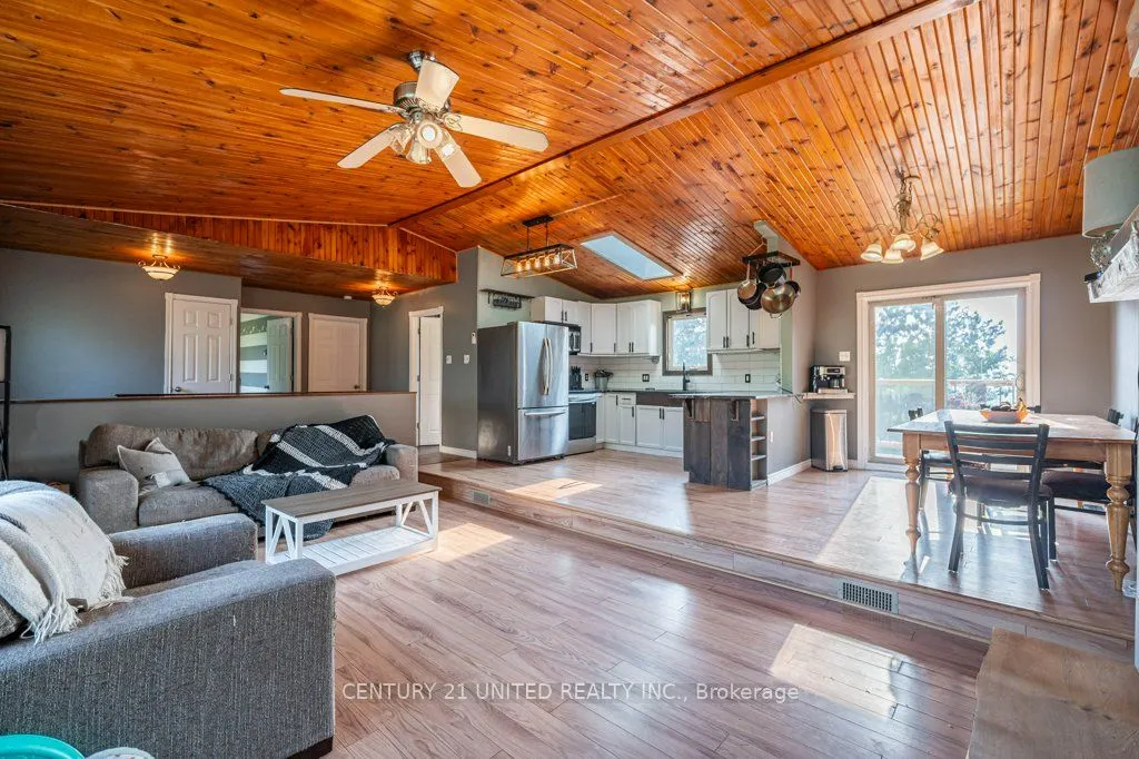 366 Indian Trail