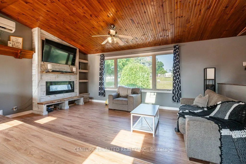366 Indian Trail
