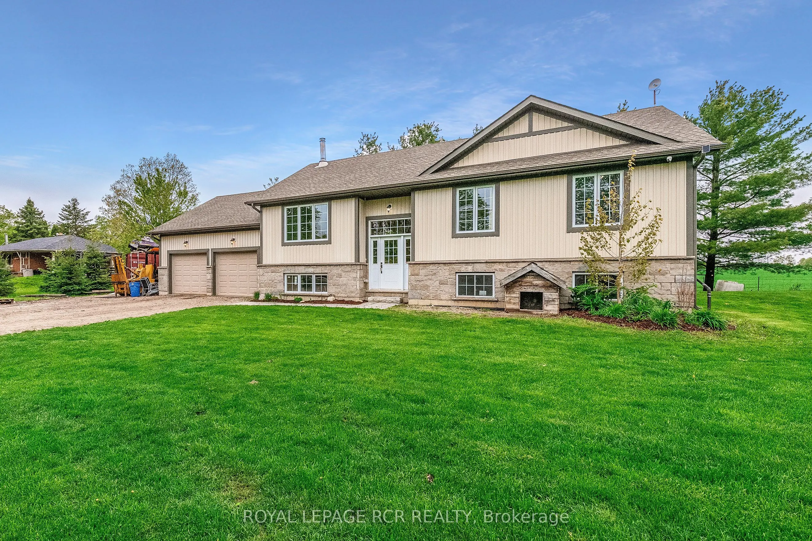 402187 County Road 15