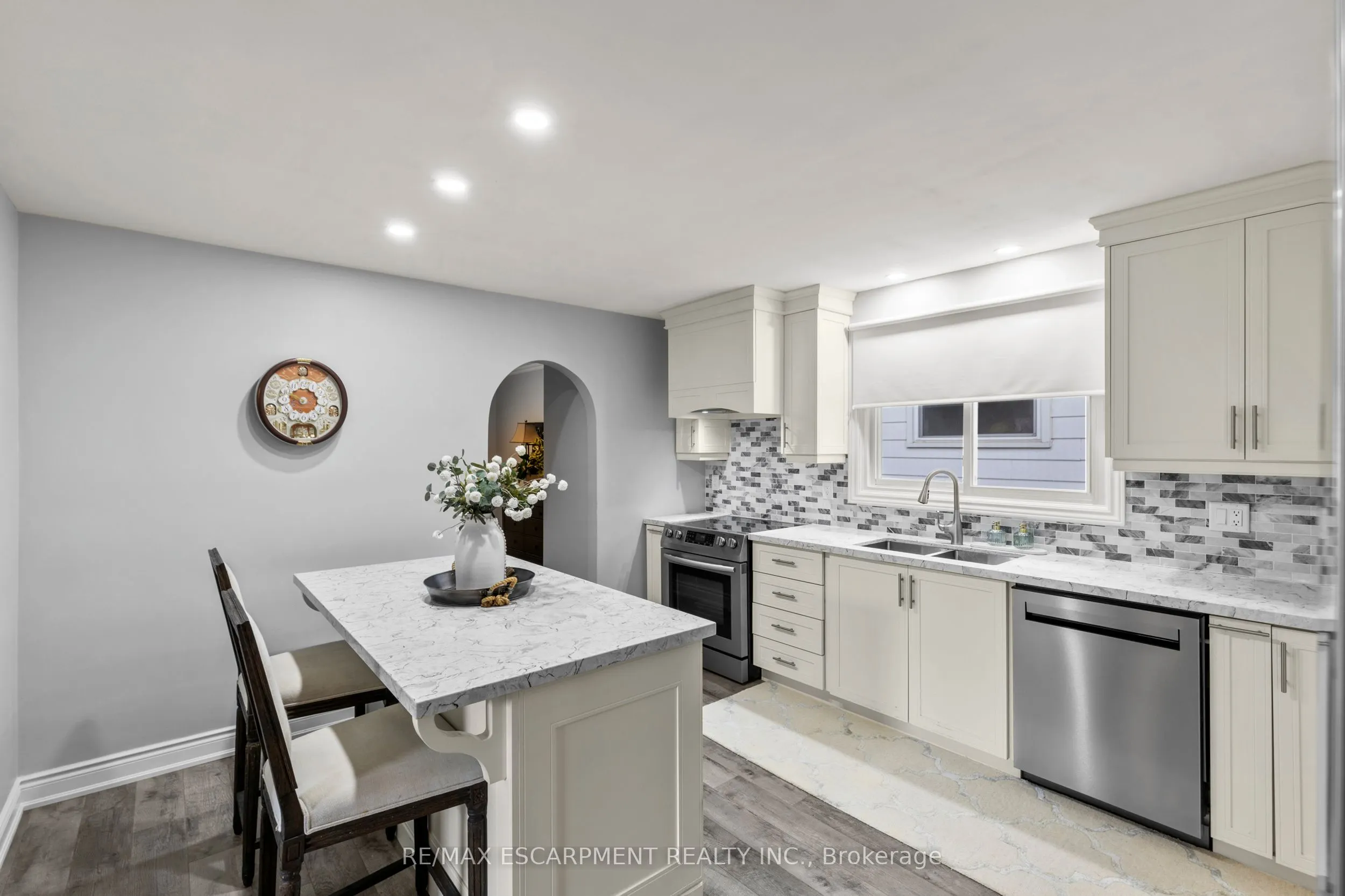 15 Debora Drive