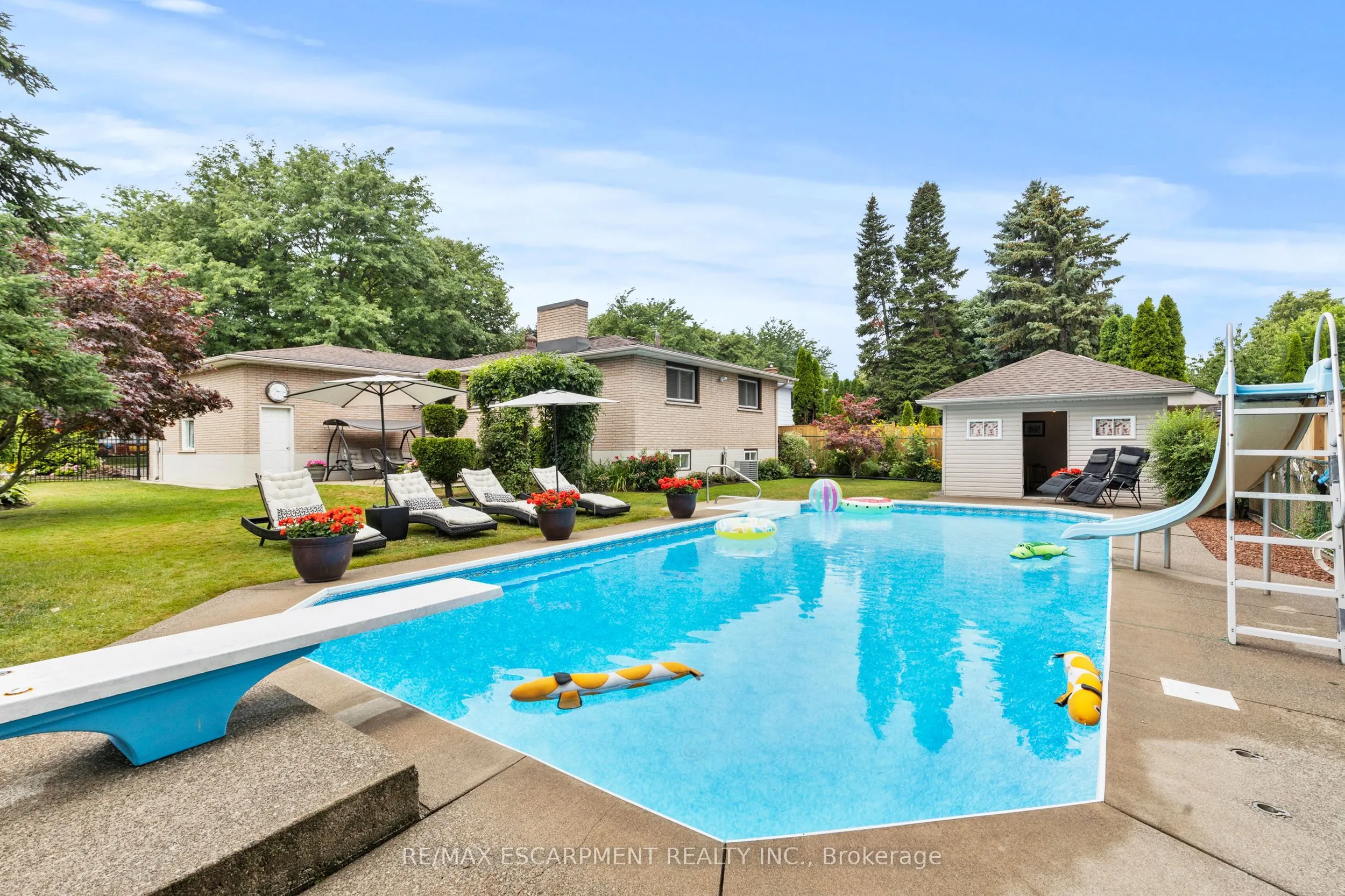 15 Debora Drive
