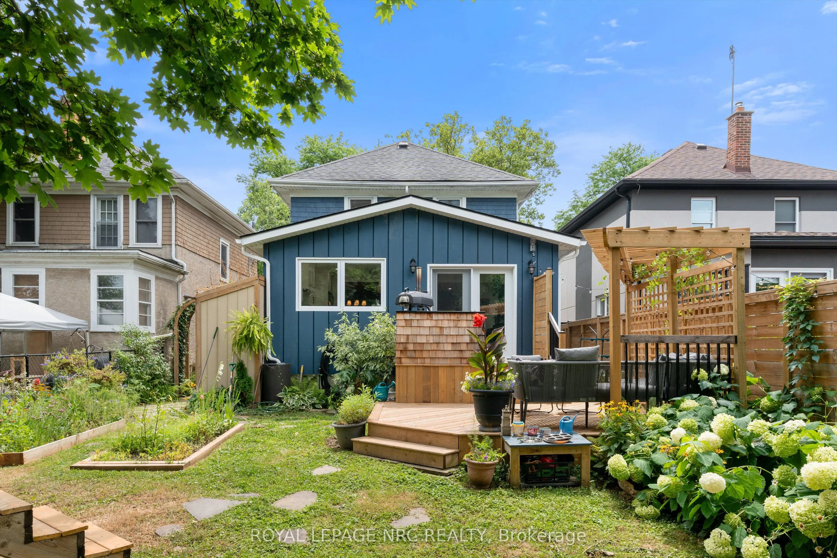 155 Russell Avenue