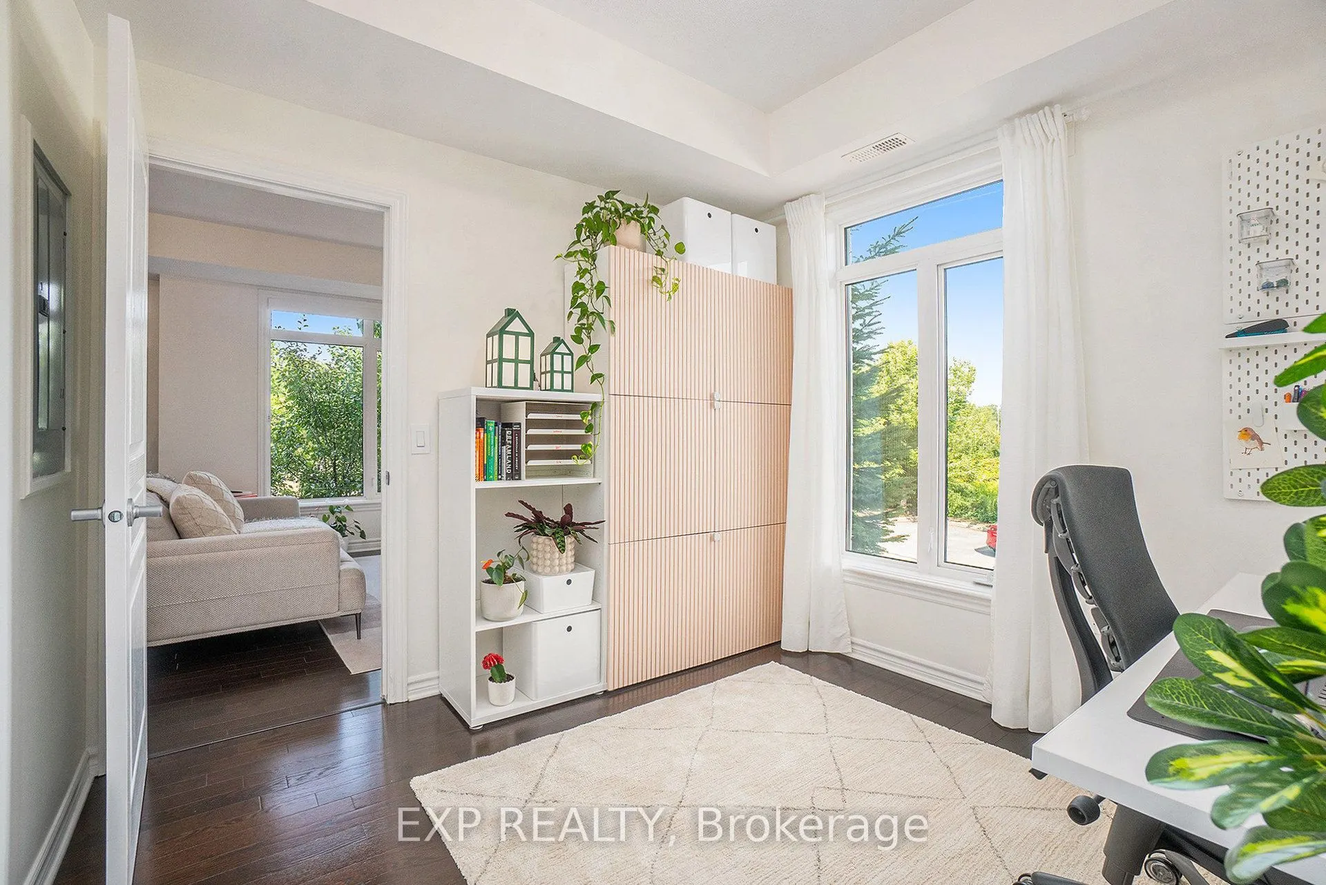 655 Beauparc Private, #205