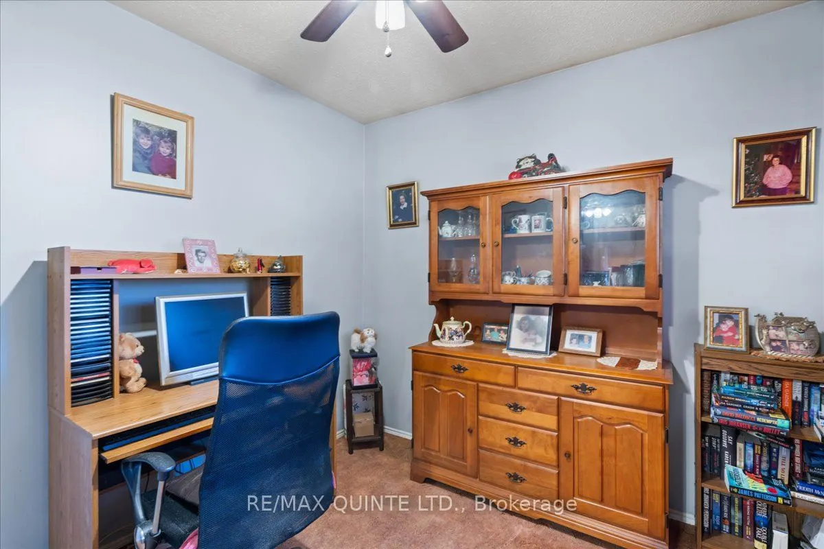 319 Montrose Road N