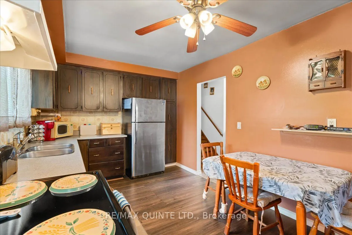 319 Montrose Road N