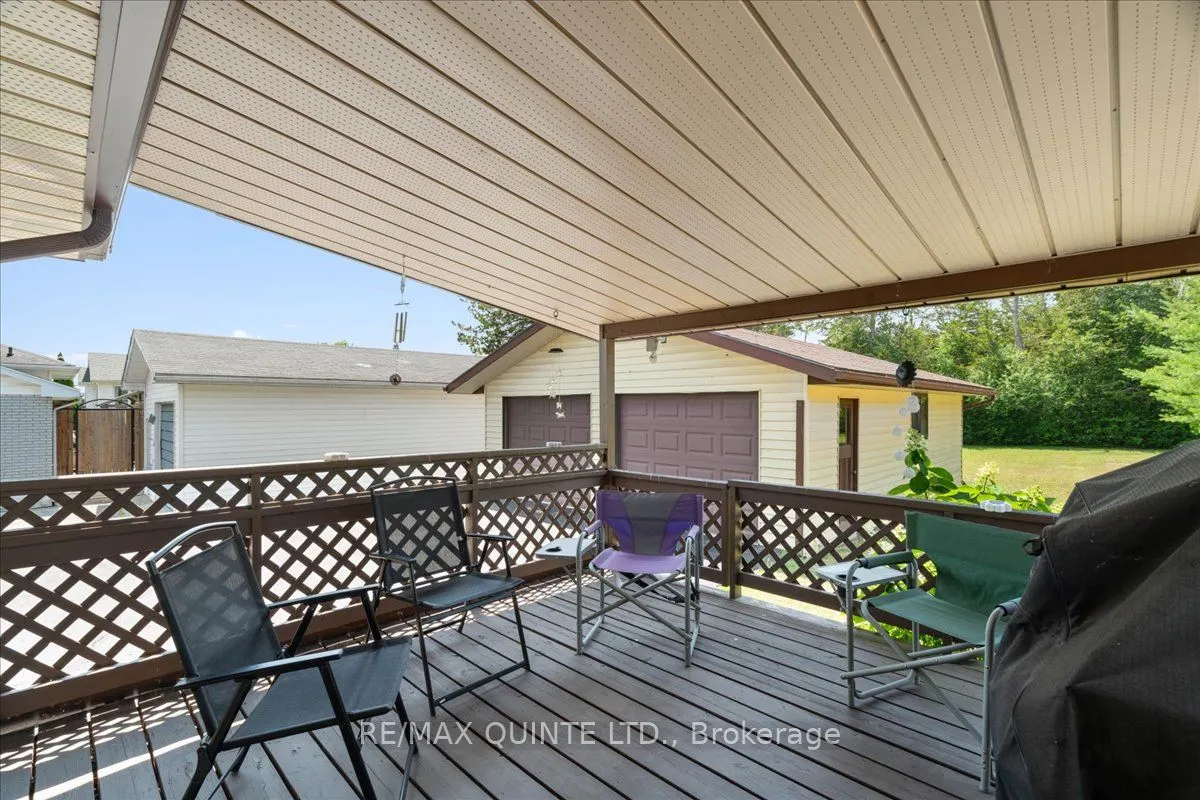 319 Montrose Road N