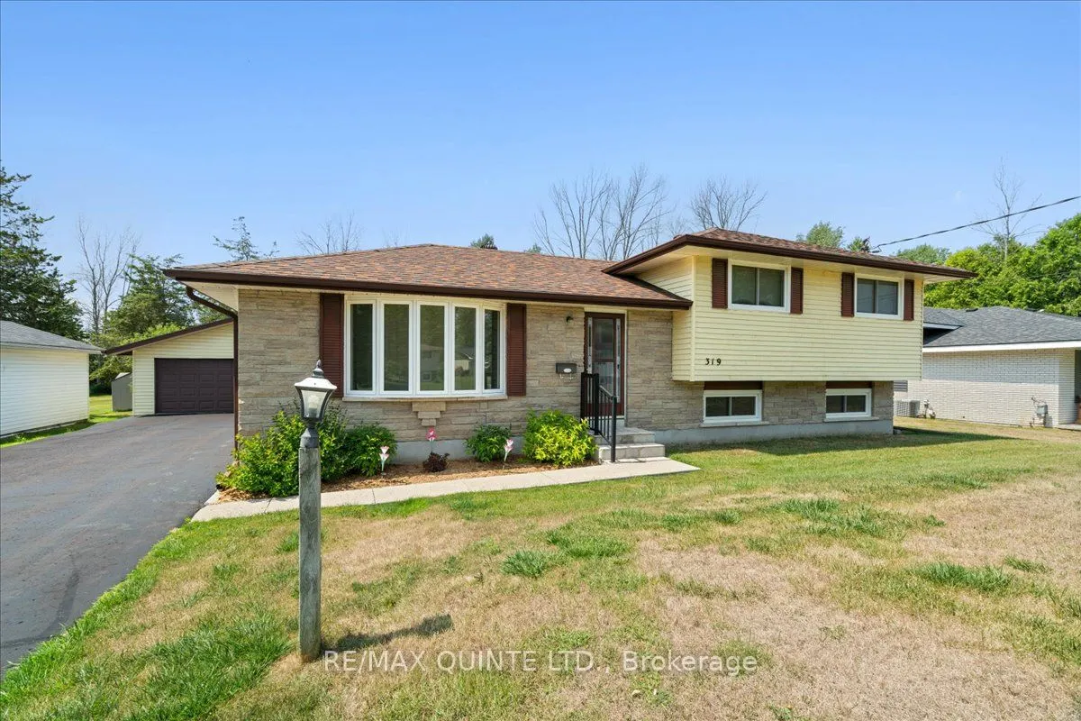 319 Montrose Road N