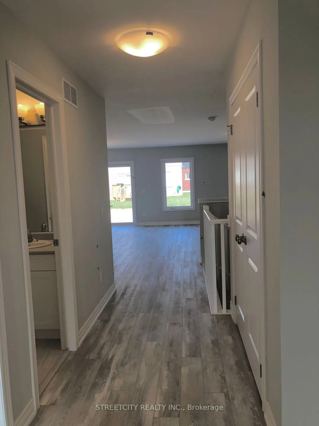 32 Bounty Avenue