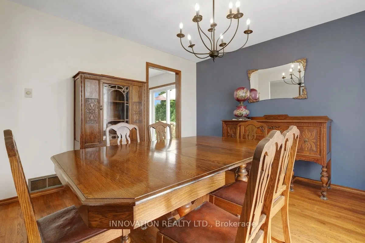 1565 Lindsay Road