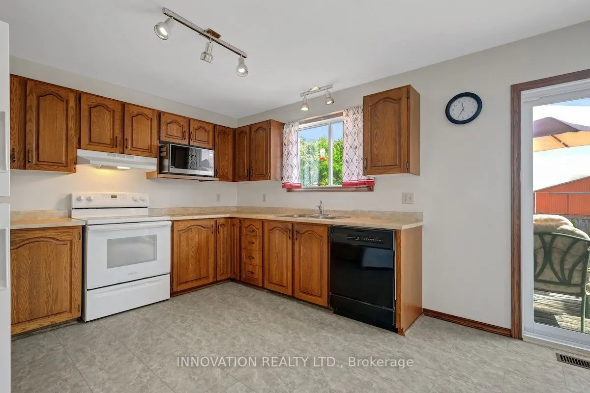 1565 Lindsay Road